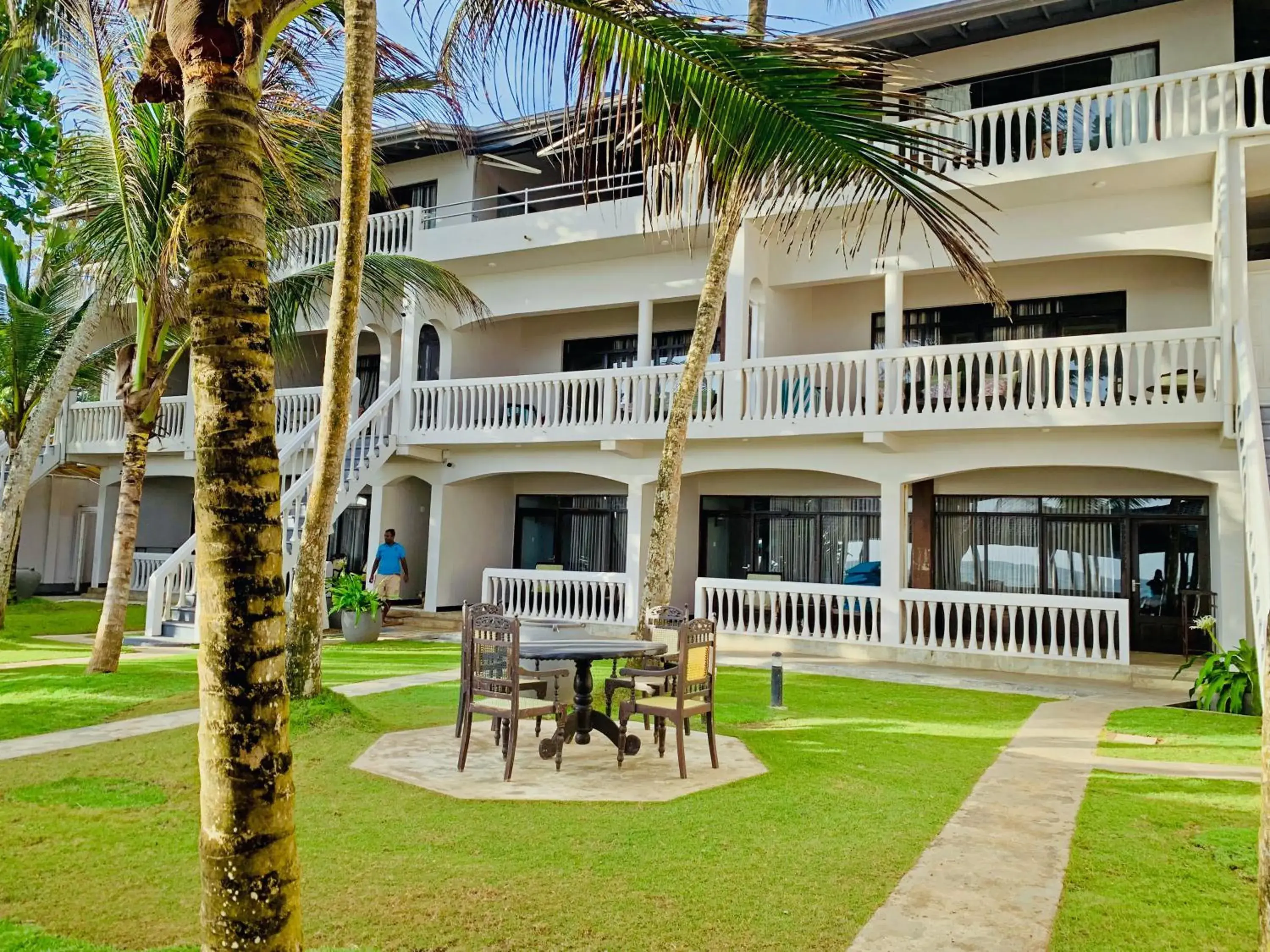 Property building in Suite Lanka Property building in Suite Lanka