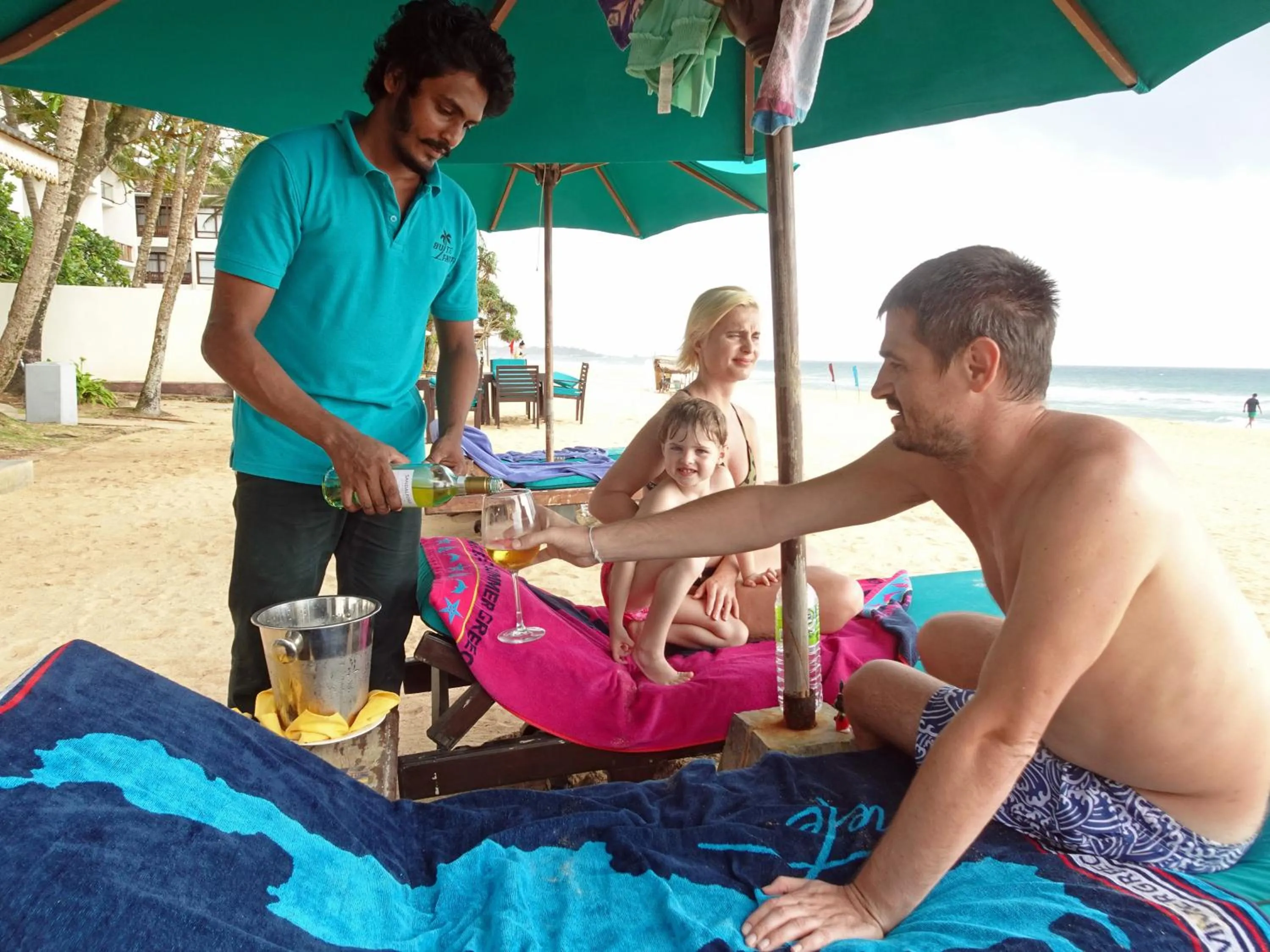 Beach in Suite Lanka