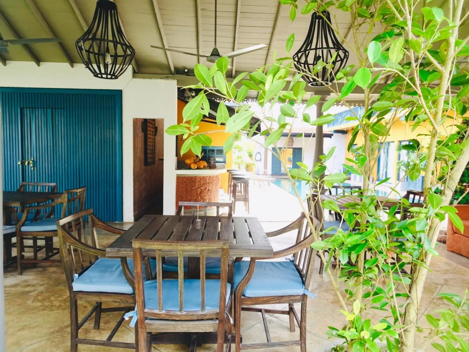 Lounge or bar in Suite Lanka