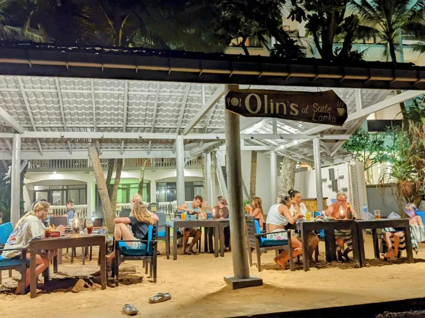 Restaurant/places to eat in Suite Lanka Restaurant/places to eat in Suite Lanka