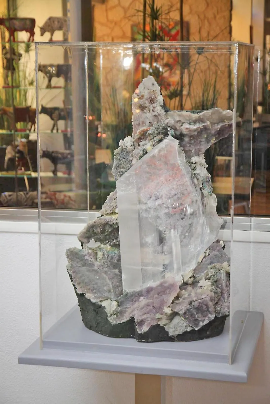 Lobby or reception in Isola Hôtel