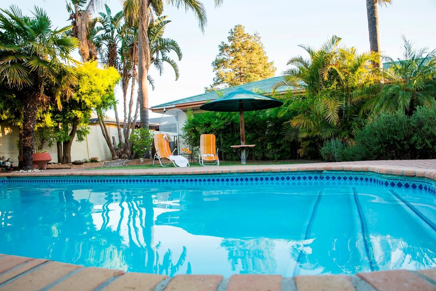 Swimming pool in Eikepark Self Catering
