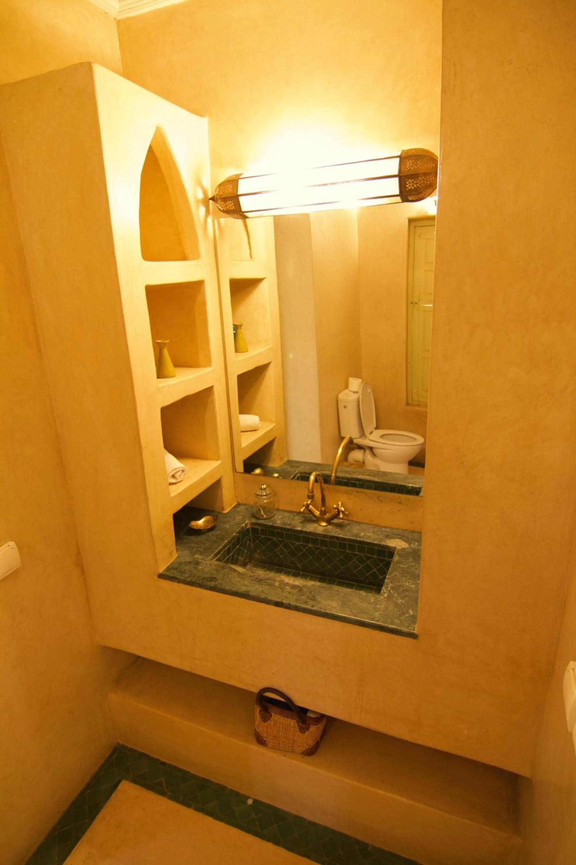 Bathroom in Dar Crystal