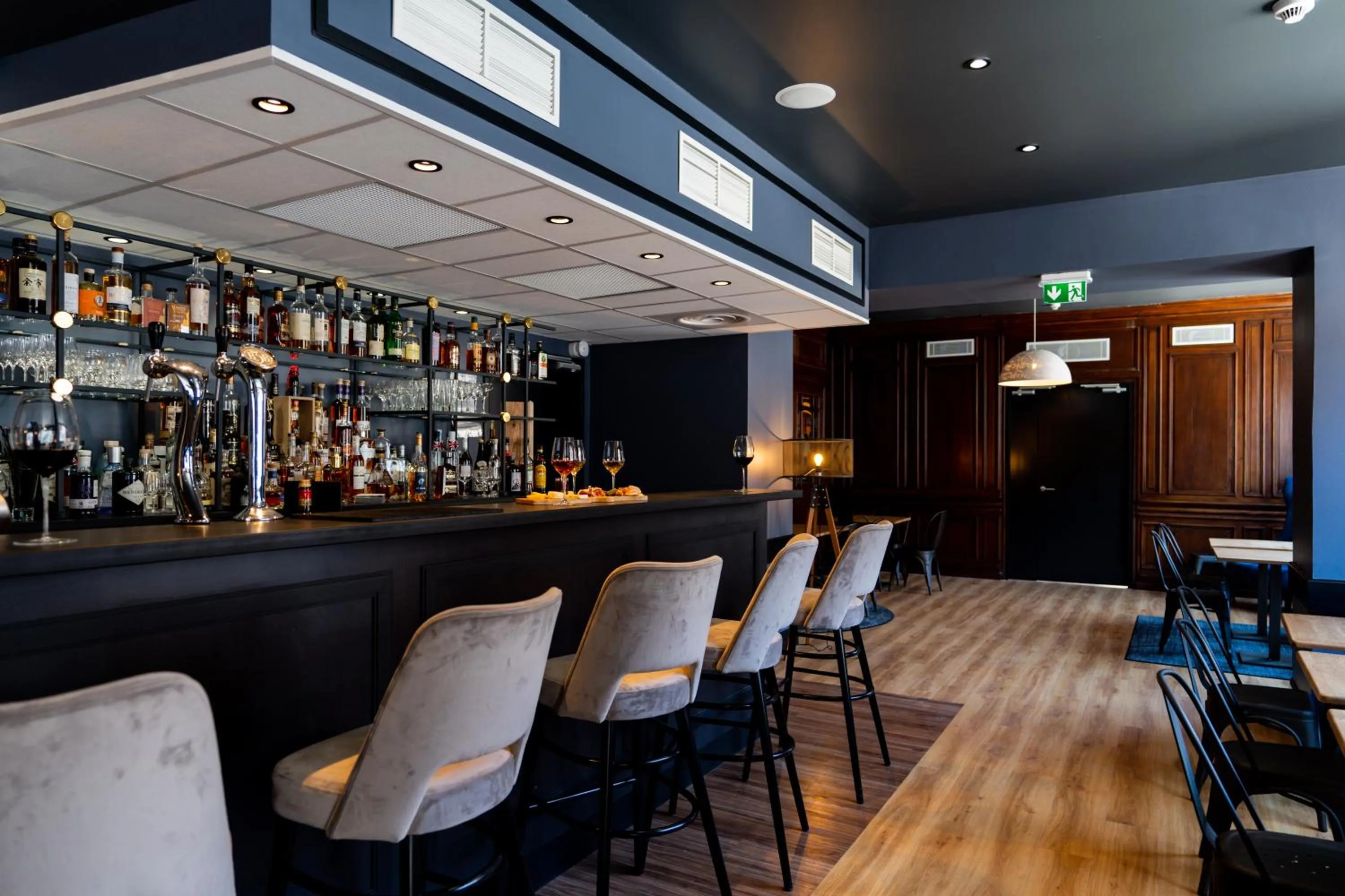 Lounge or bar in Fac & Spera -Hôtel & Spa