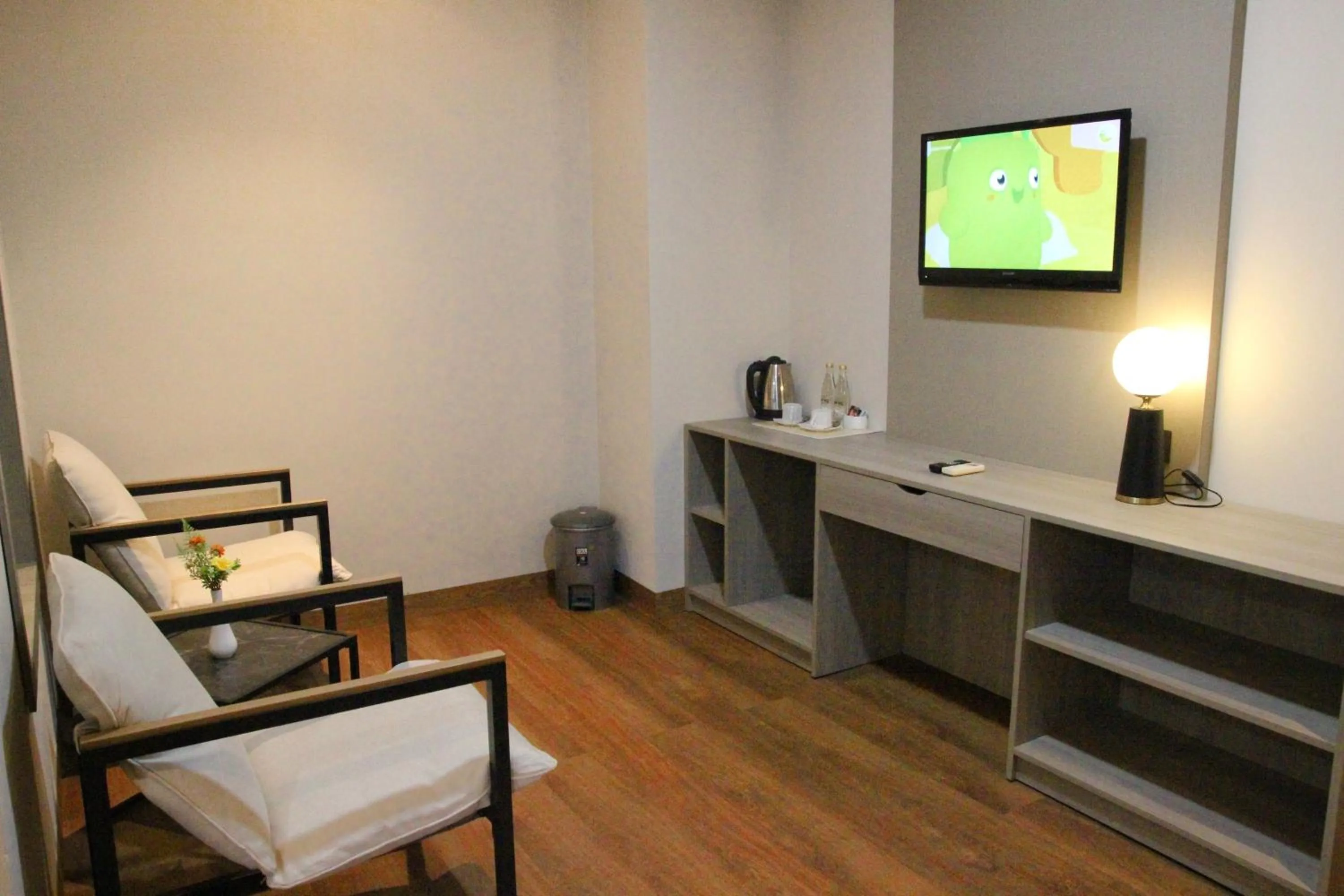 Living room in Grand Santhi Hotel