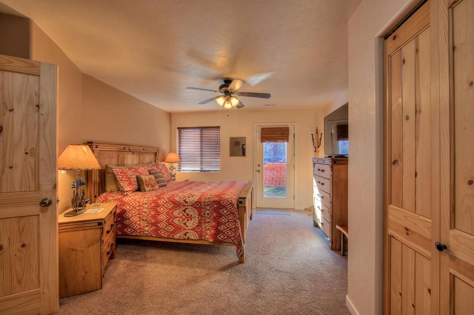 Bed in Oleander Place