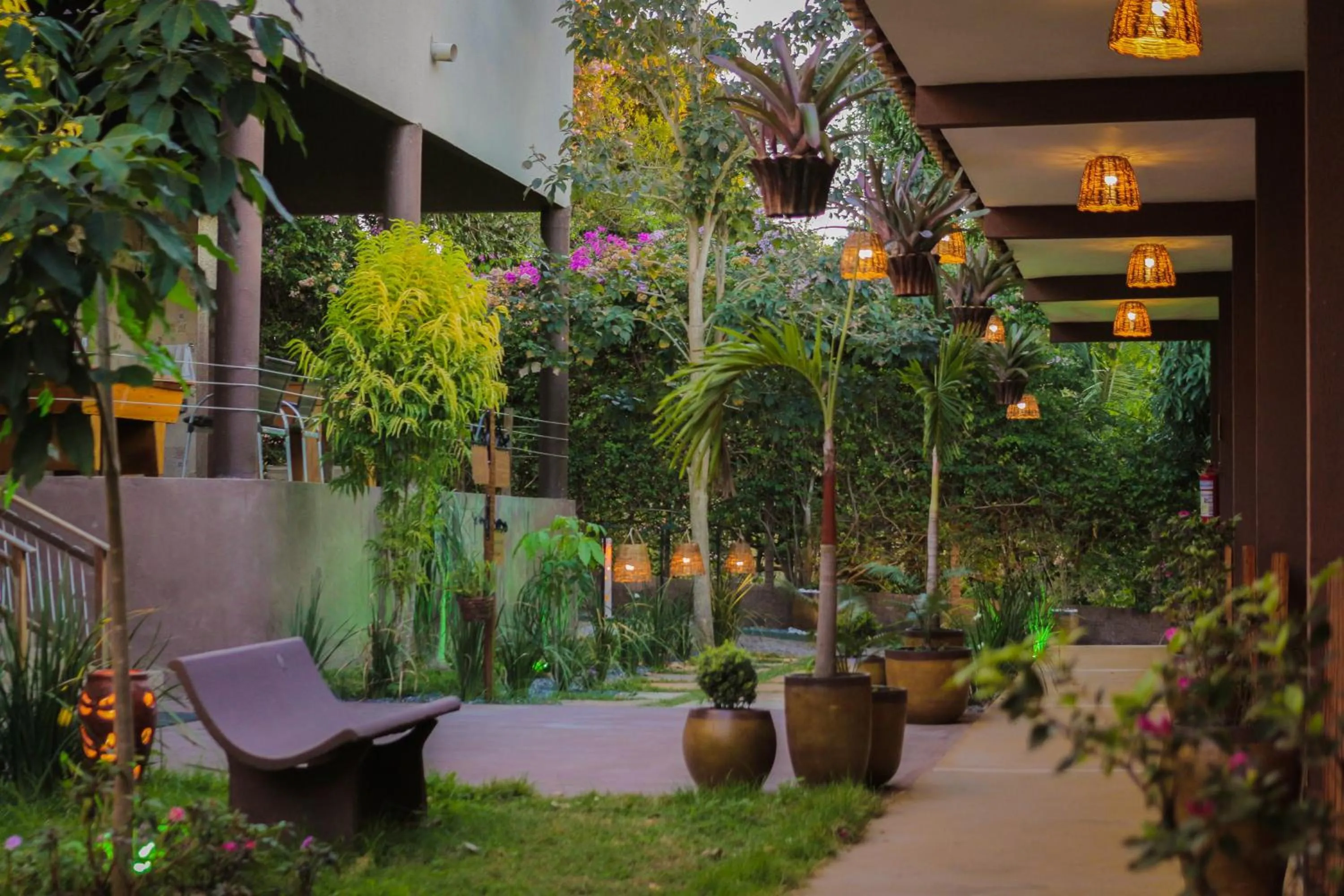 Patio in Muda Hotel