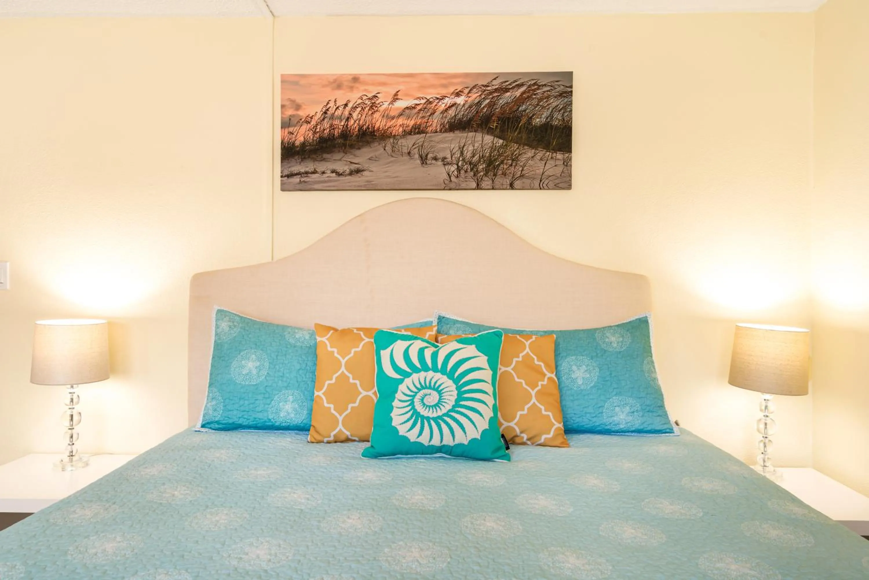 Decorative detail, Bed in Island House