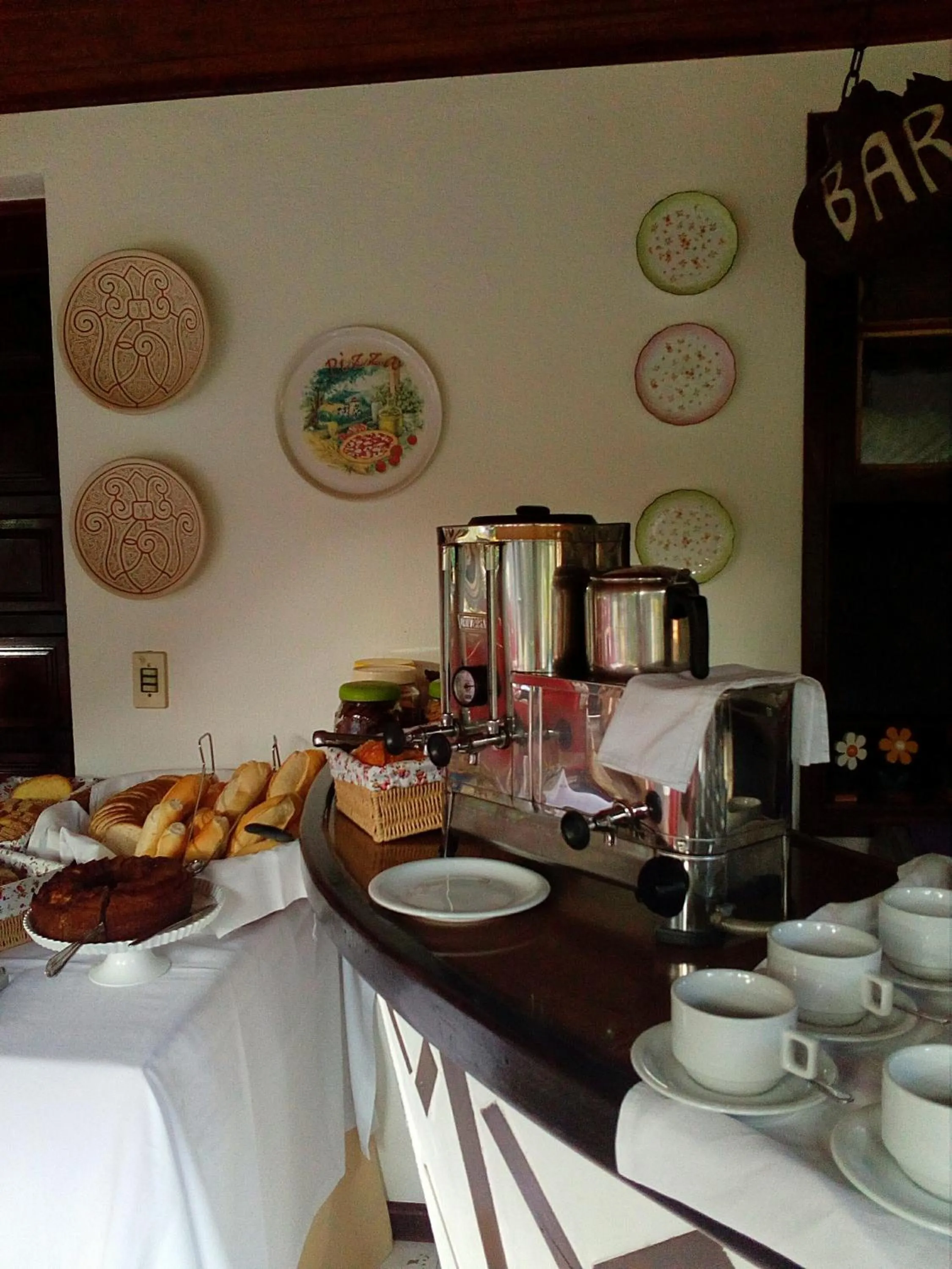 Breakfast in Pousada Taverna do Golf