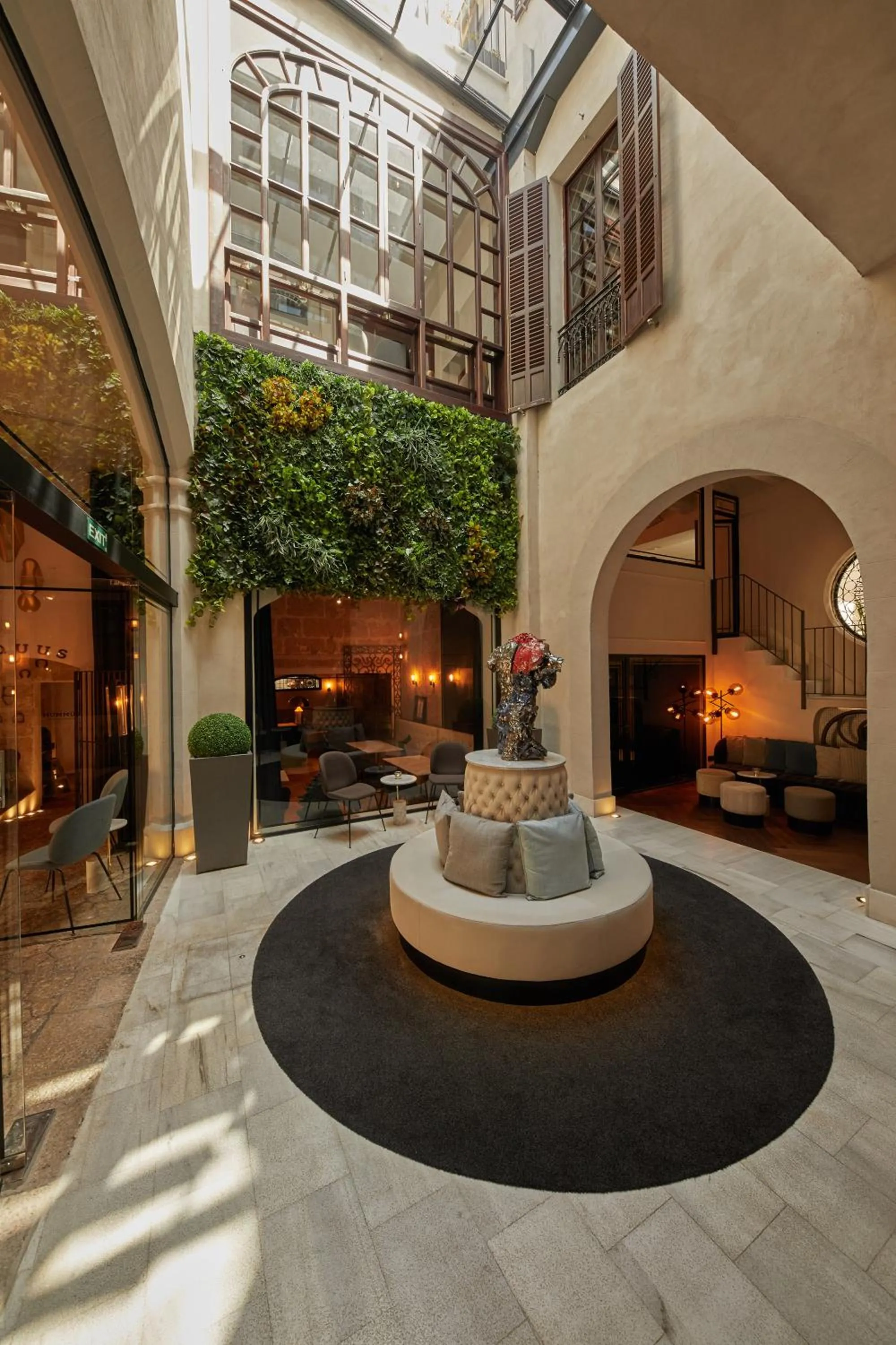 Lobby or reception in Summum Boutique Hotel, member of Meliá Collection