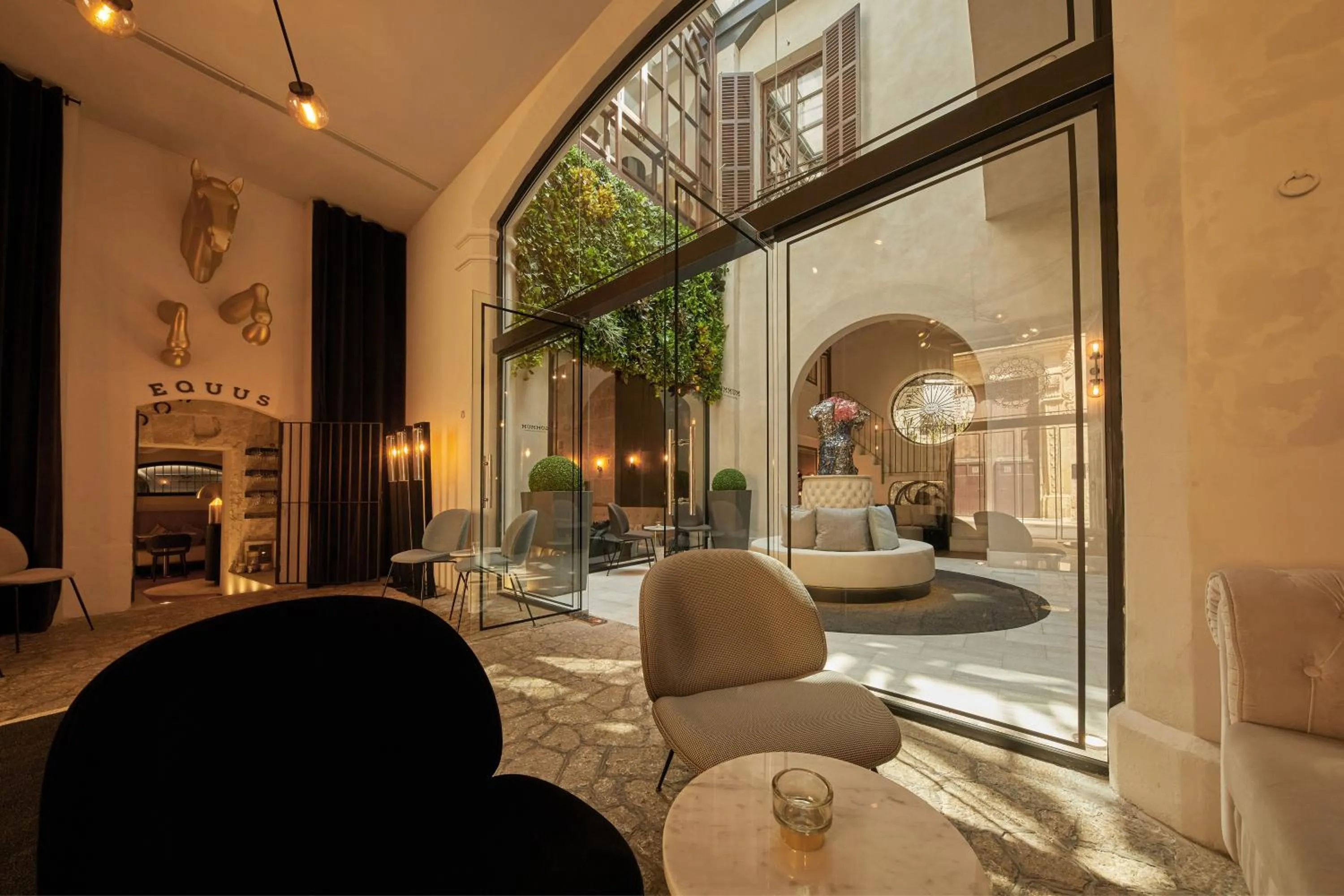 Lobby or reception in Summum Boutique Hotel, member of Meliá Collection