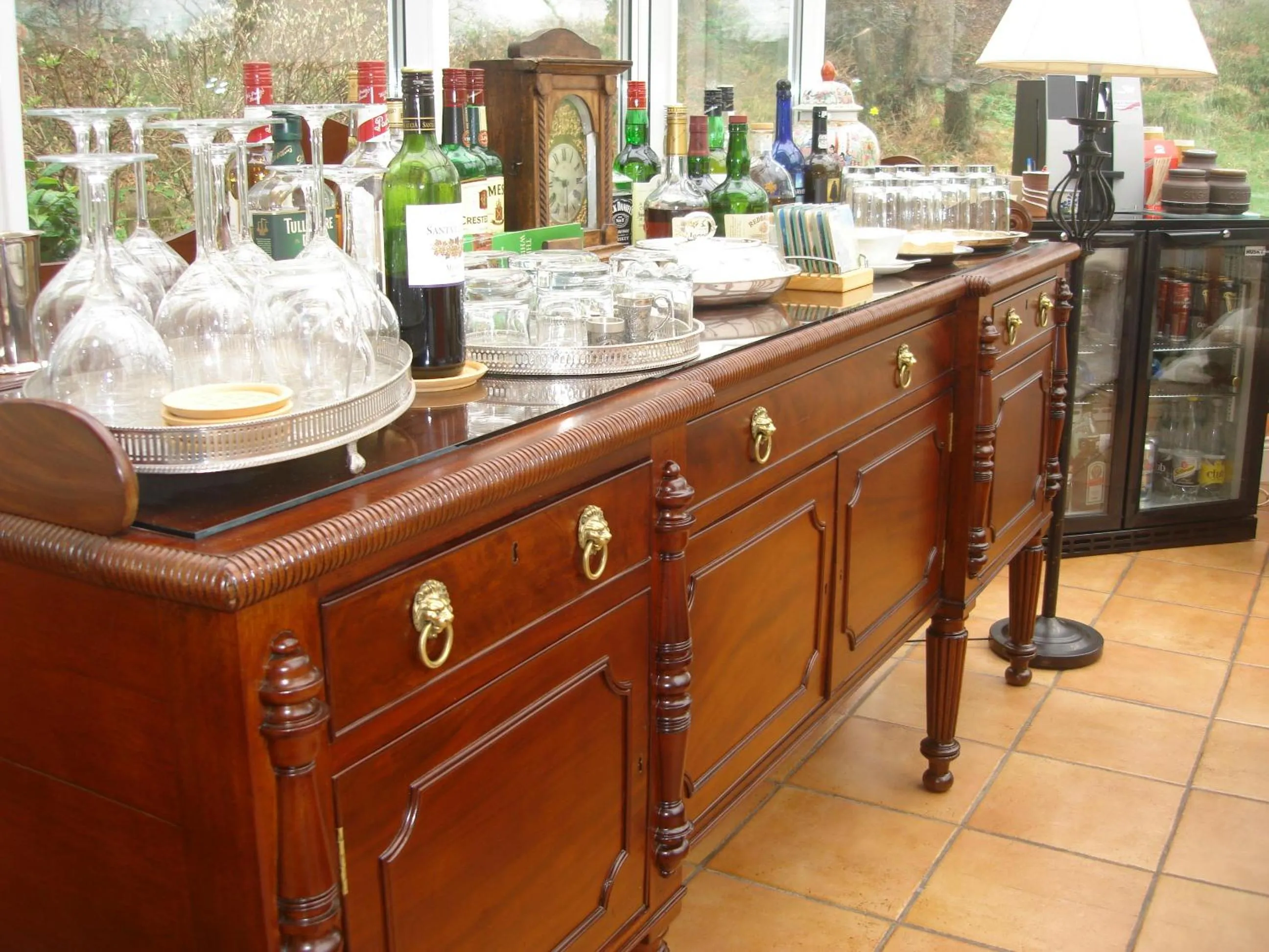 Drinks in Gleann Fia Country House