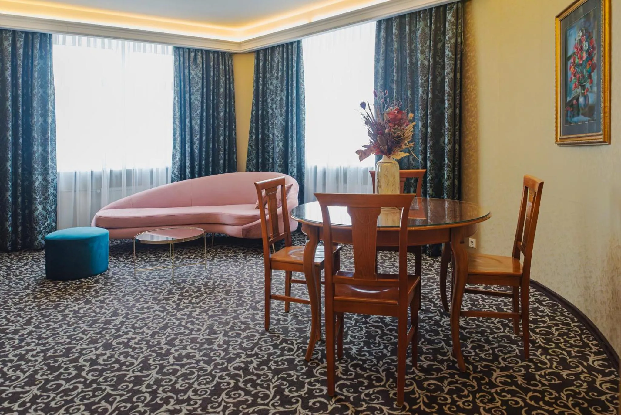 Living room, Bed in Hotel Jelgava