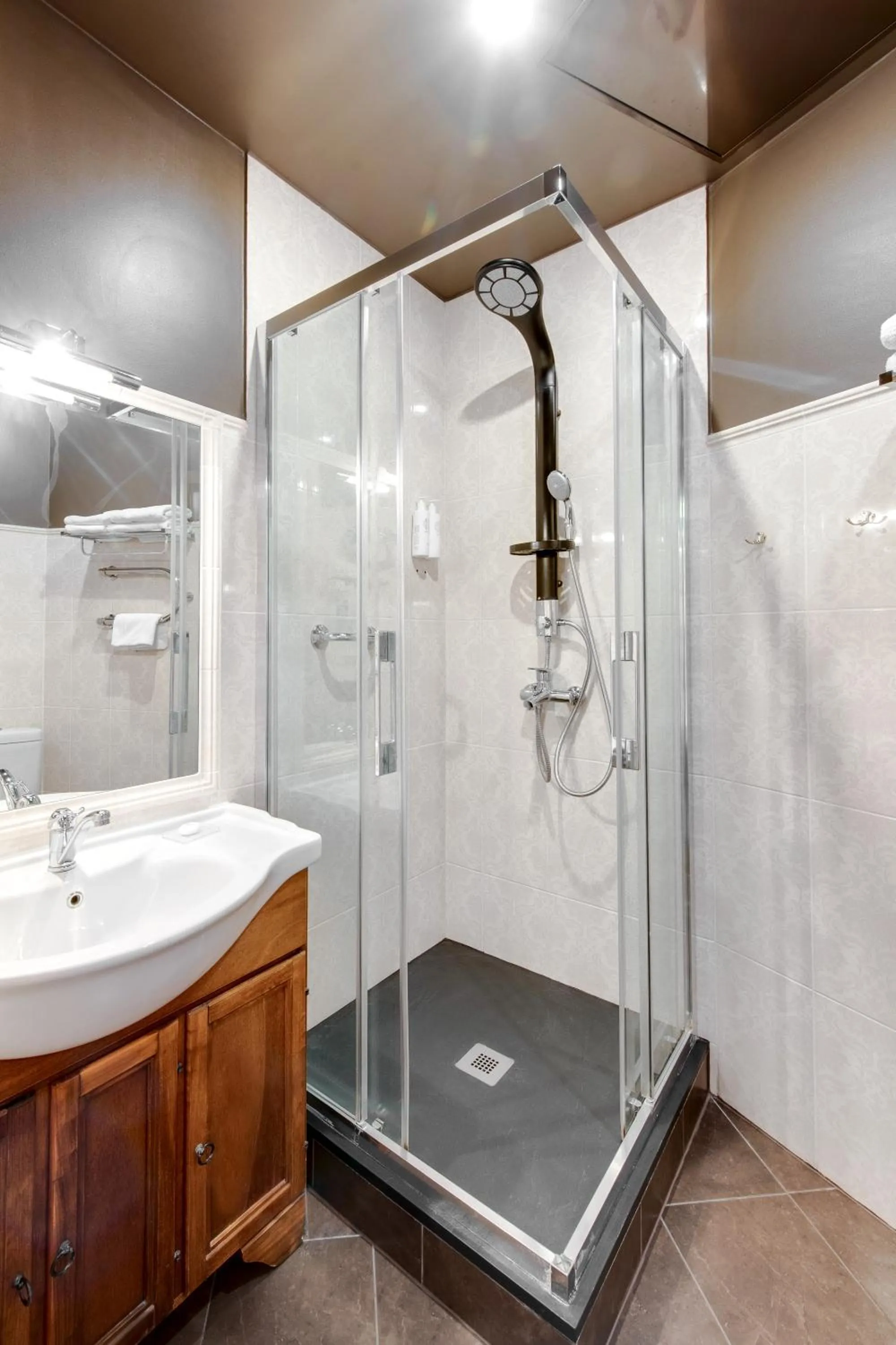 Shower in Hotel Jelgava