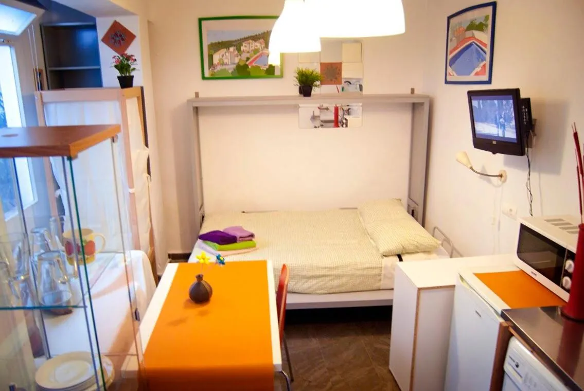 Bed in Golondrinas de la Alhambra