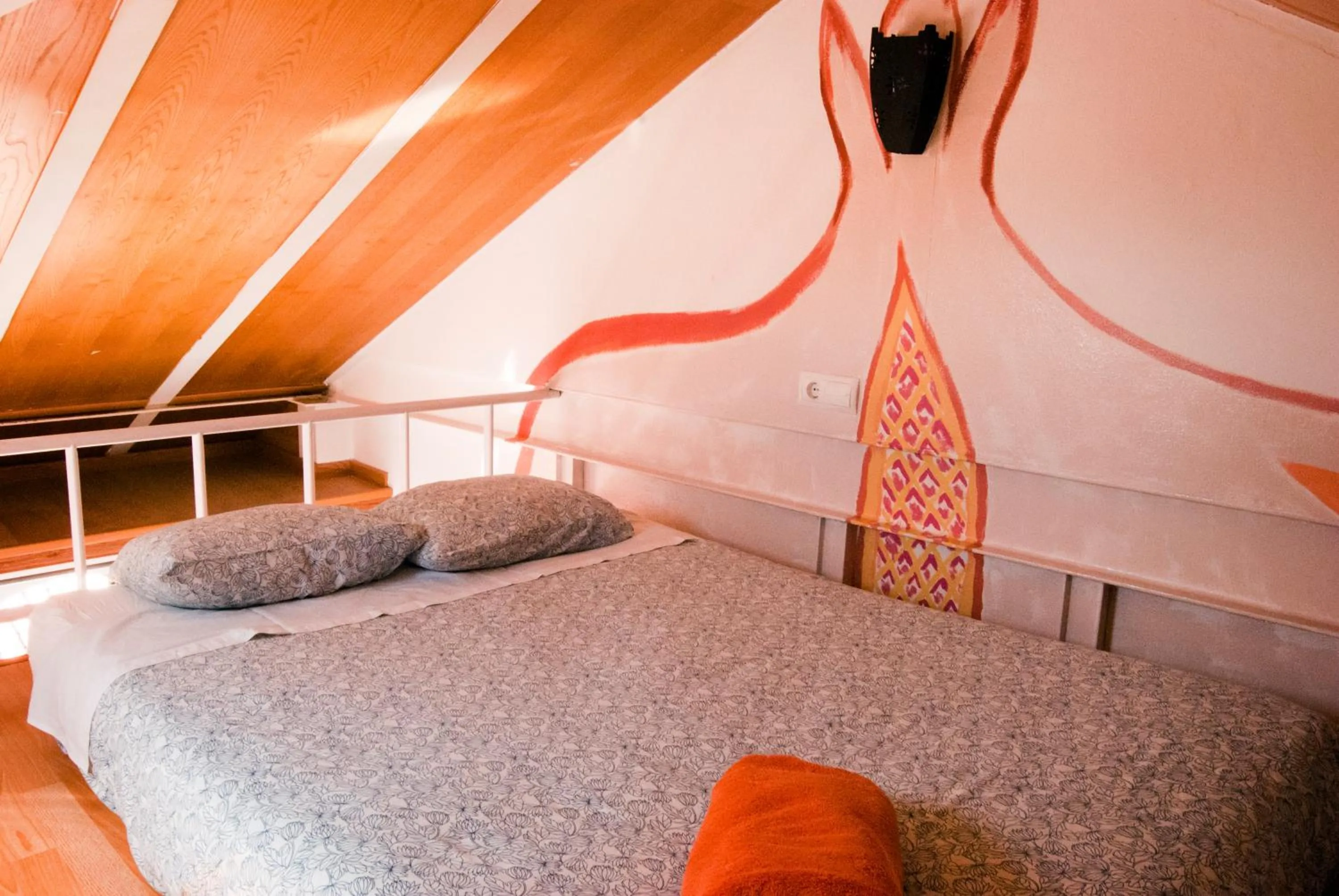 Bed in Golondrinas de la Alhambra