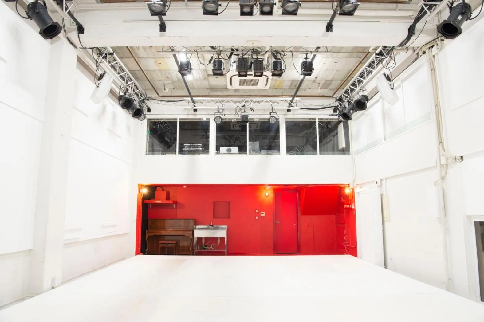 Area and facilities in Wharf Inn