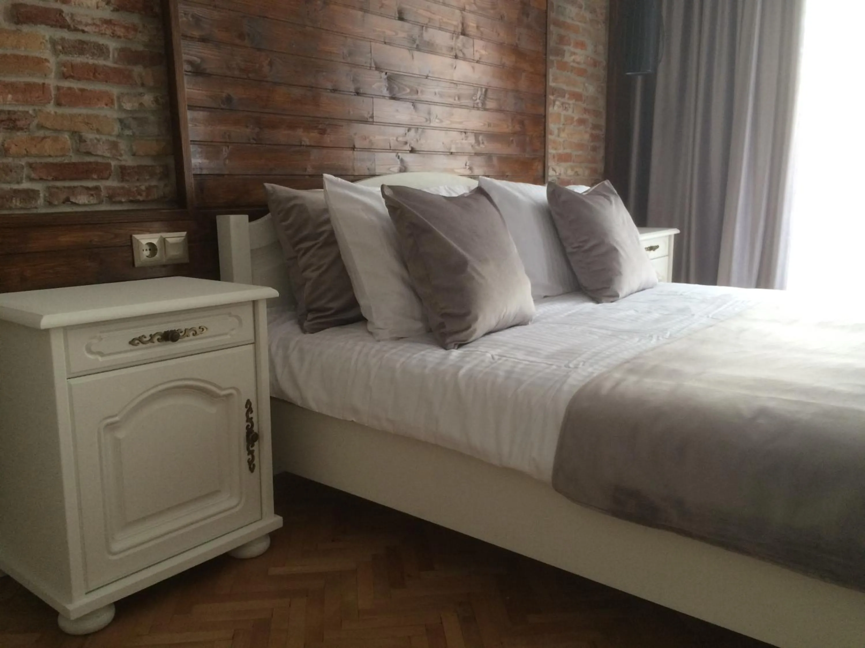Decorative detail, Bed in Alfa Studio