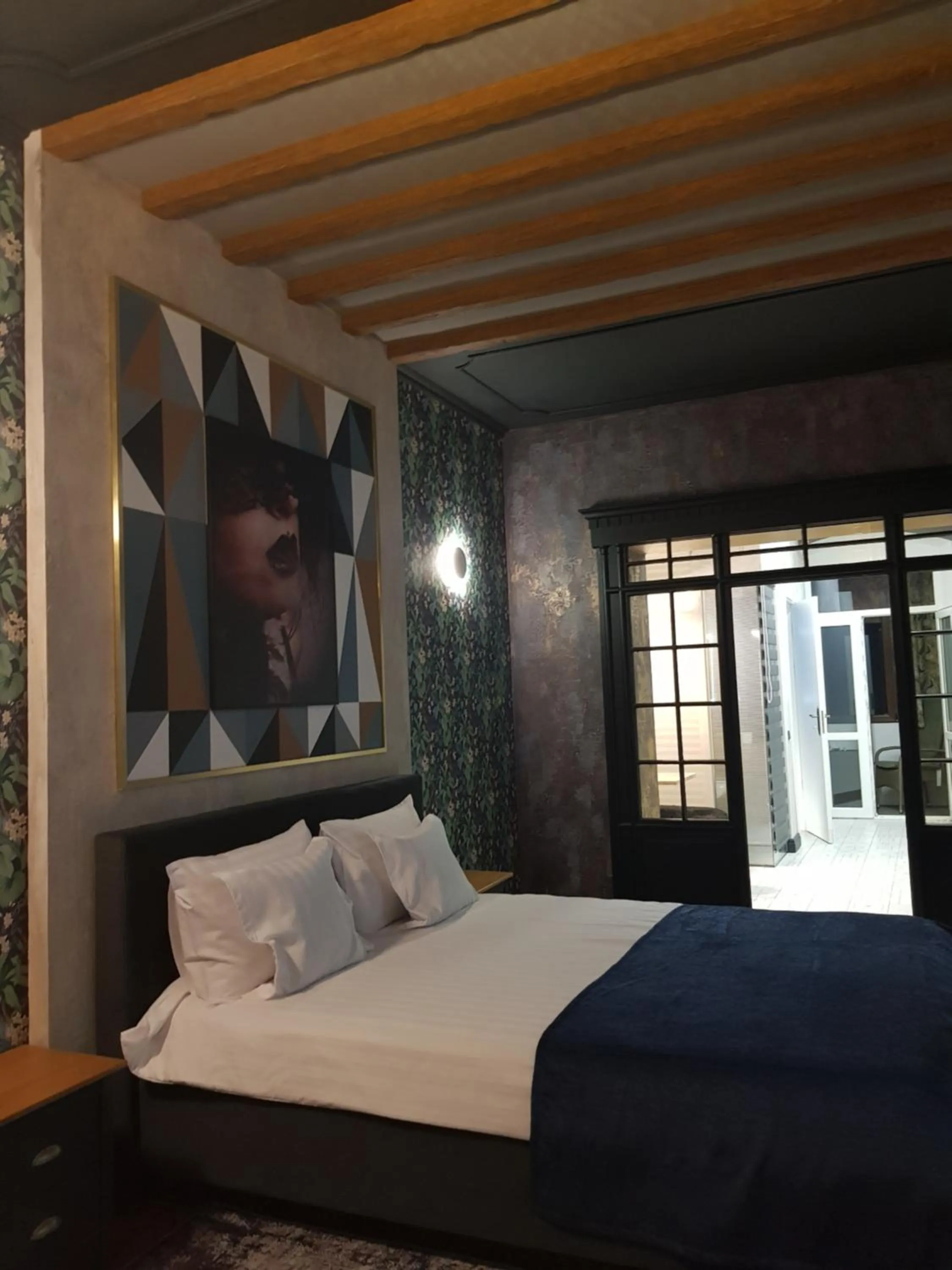 Bed in Alfa Studio