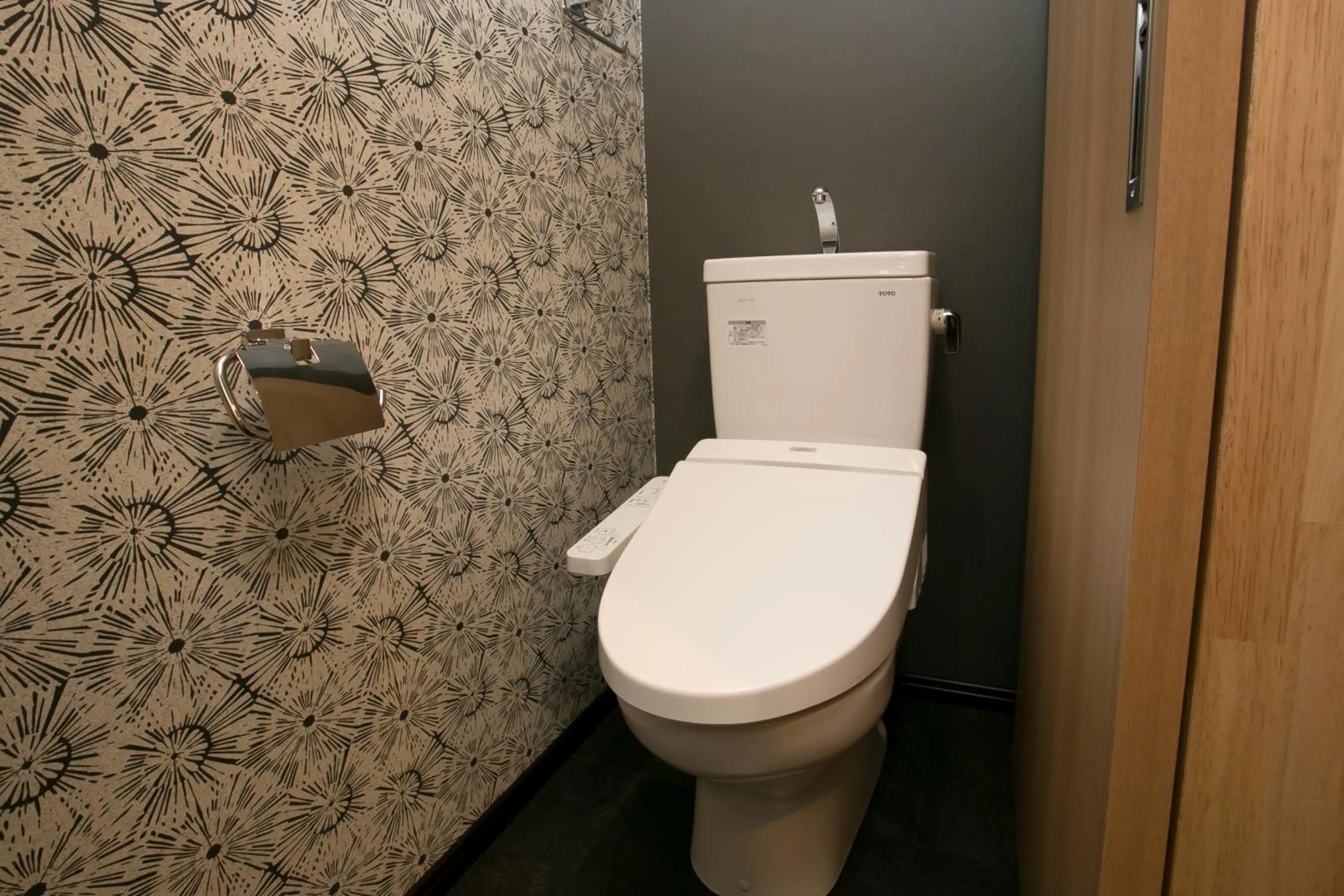 Toilet in Hosta Umekoji Miyabi