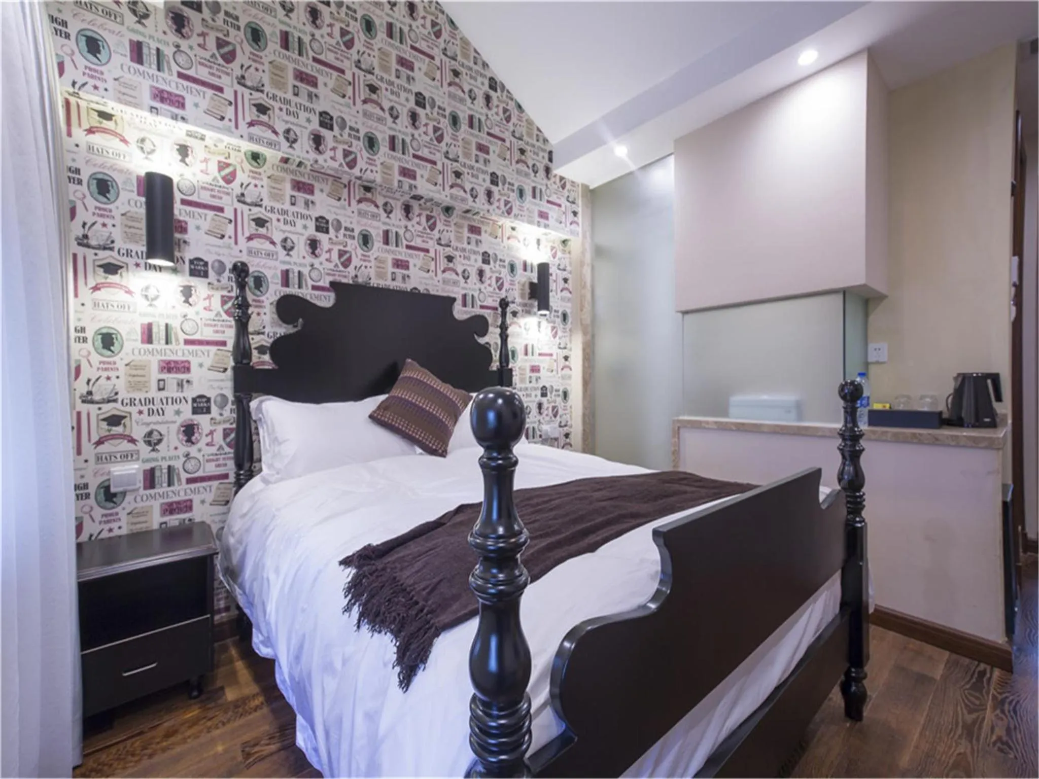 Bed in Soho Garden Hotel (Shanghai Huaihai Rd. Flagship)