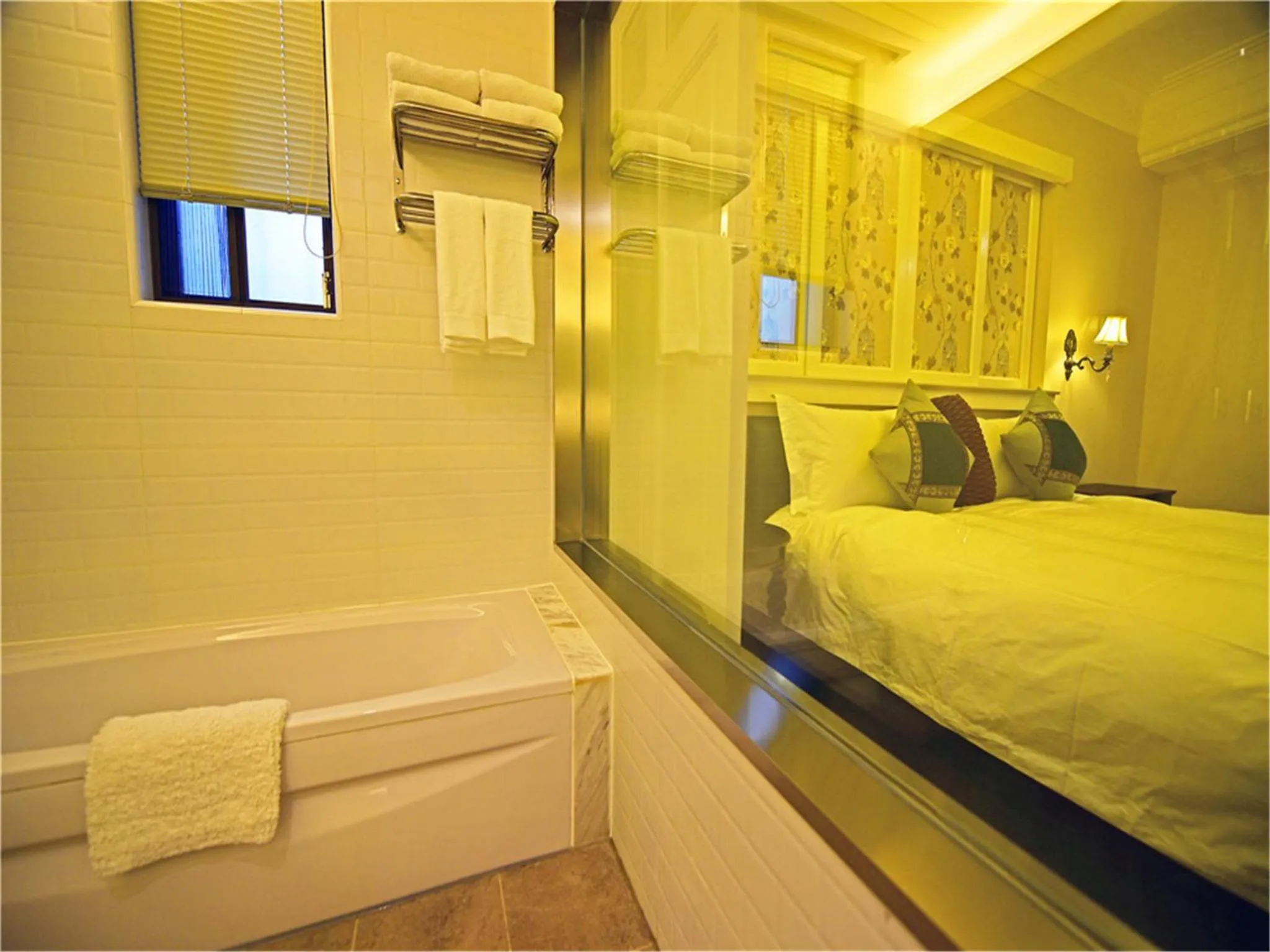 Bed in Soho Garden Hotel (Shanghai Huaihai Rd. Flagship)