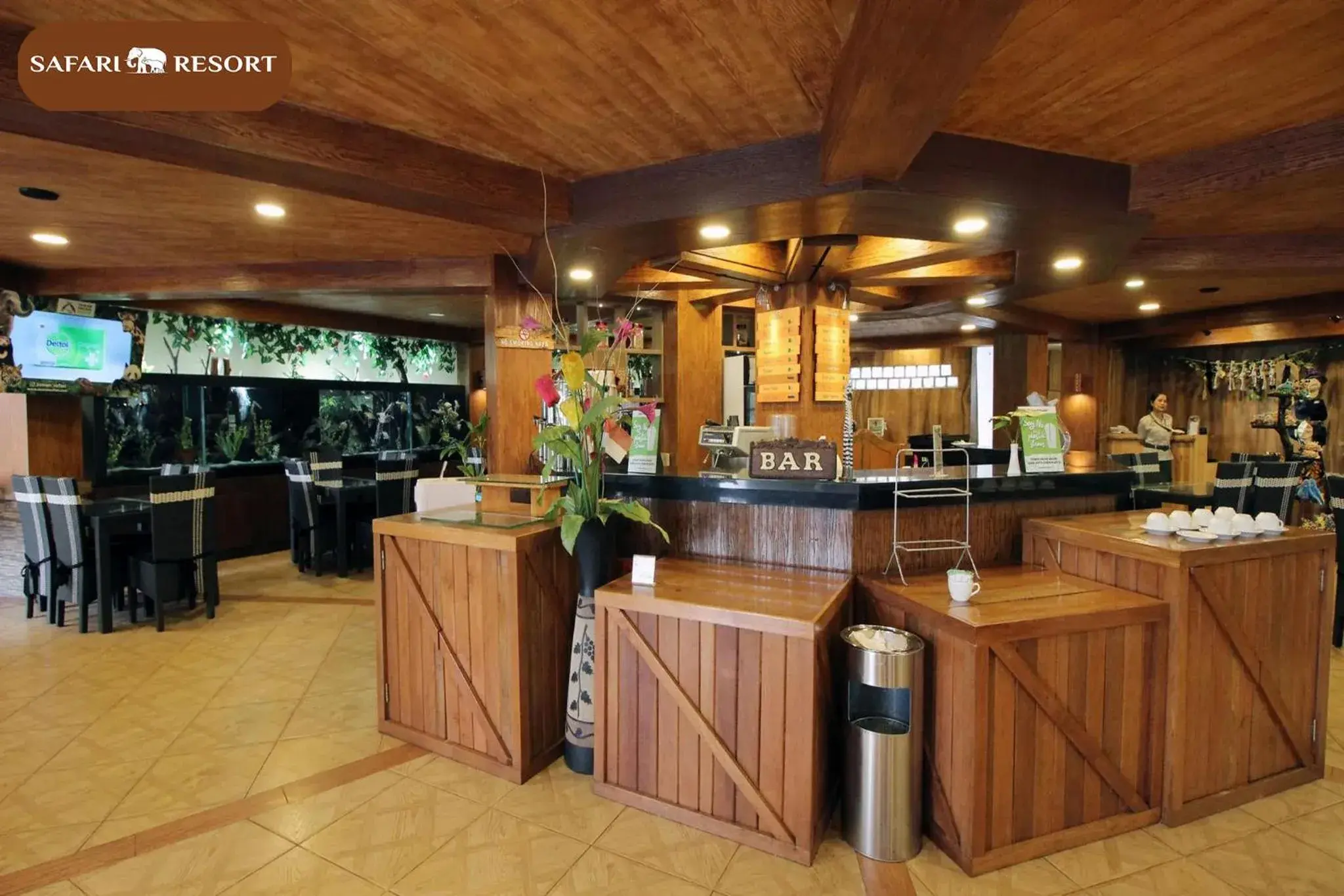 Restaurant/places to eat in Safari Resort Restaurant/places to eat in Safari Resort