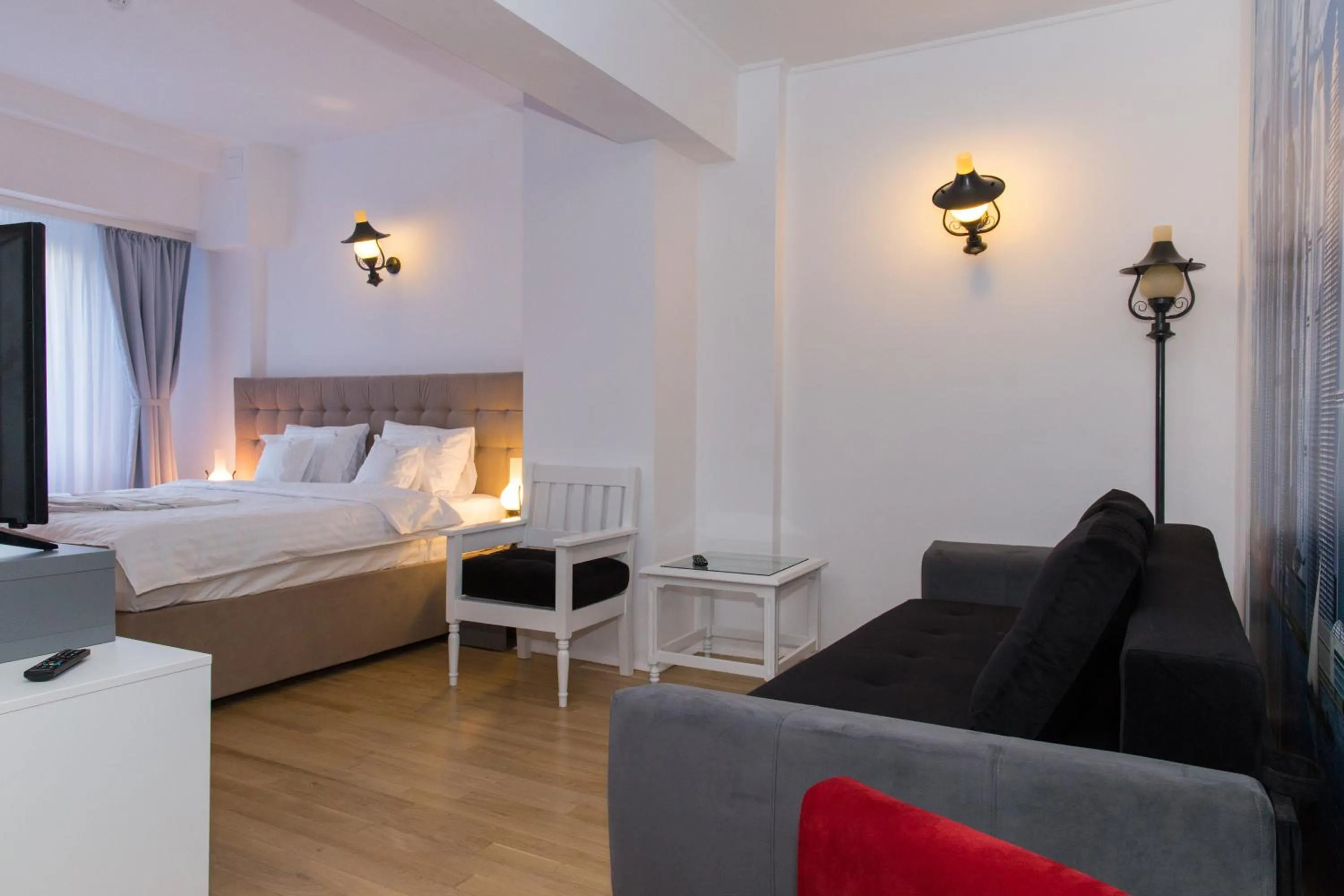 Bed in Ambra Boutique Hotel & Bistro