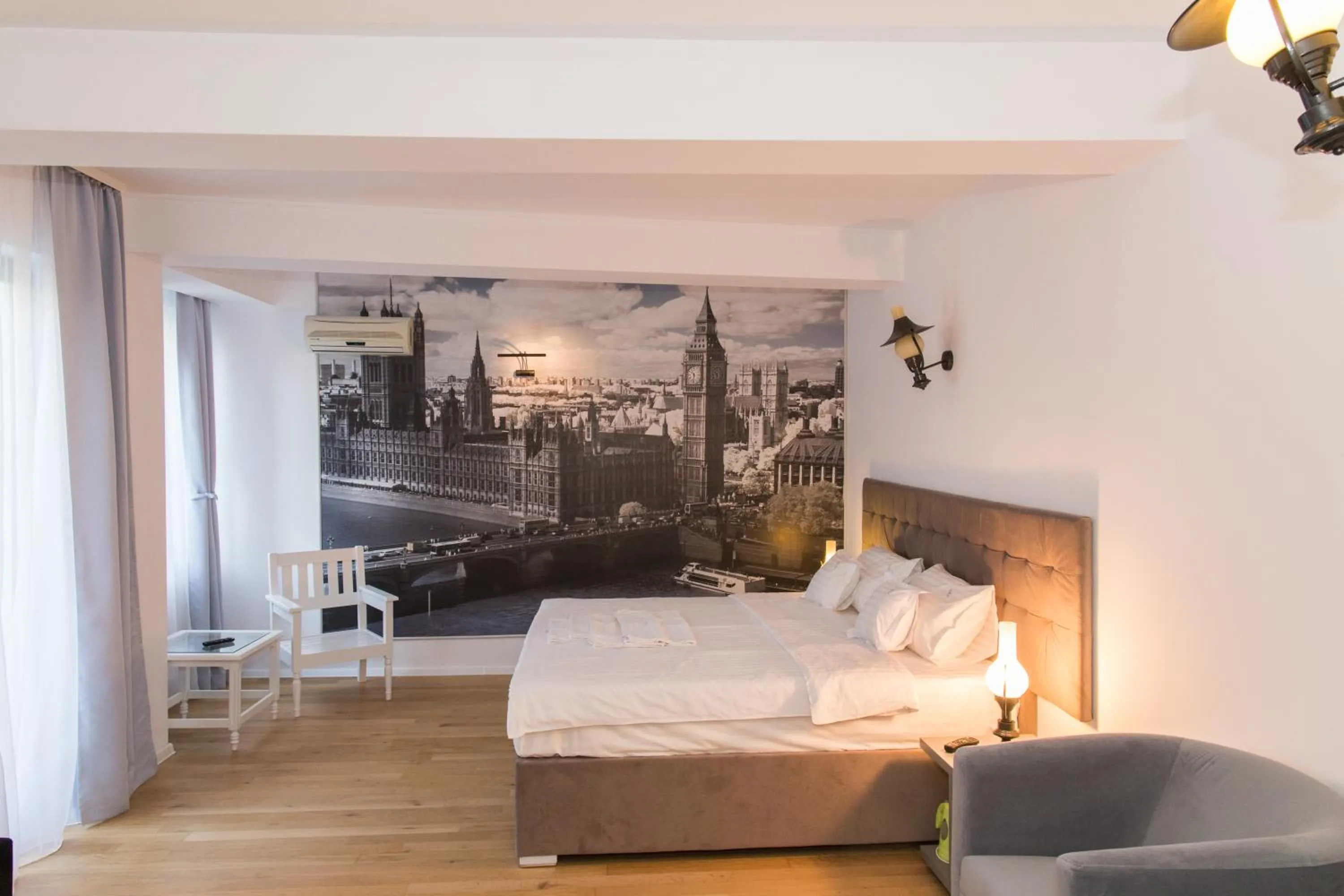 Day, Bed in Ambra Boutique Hotel & Bistro