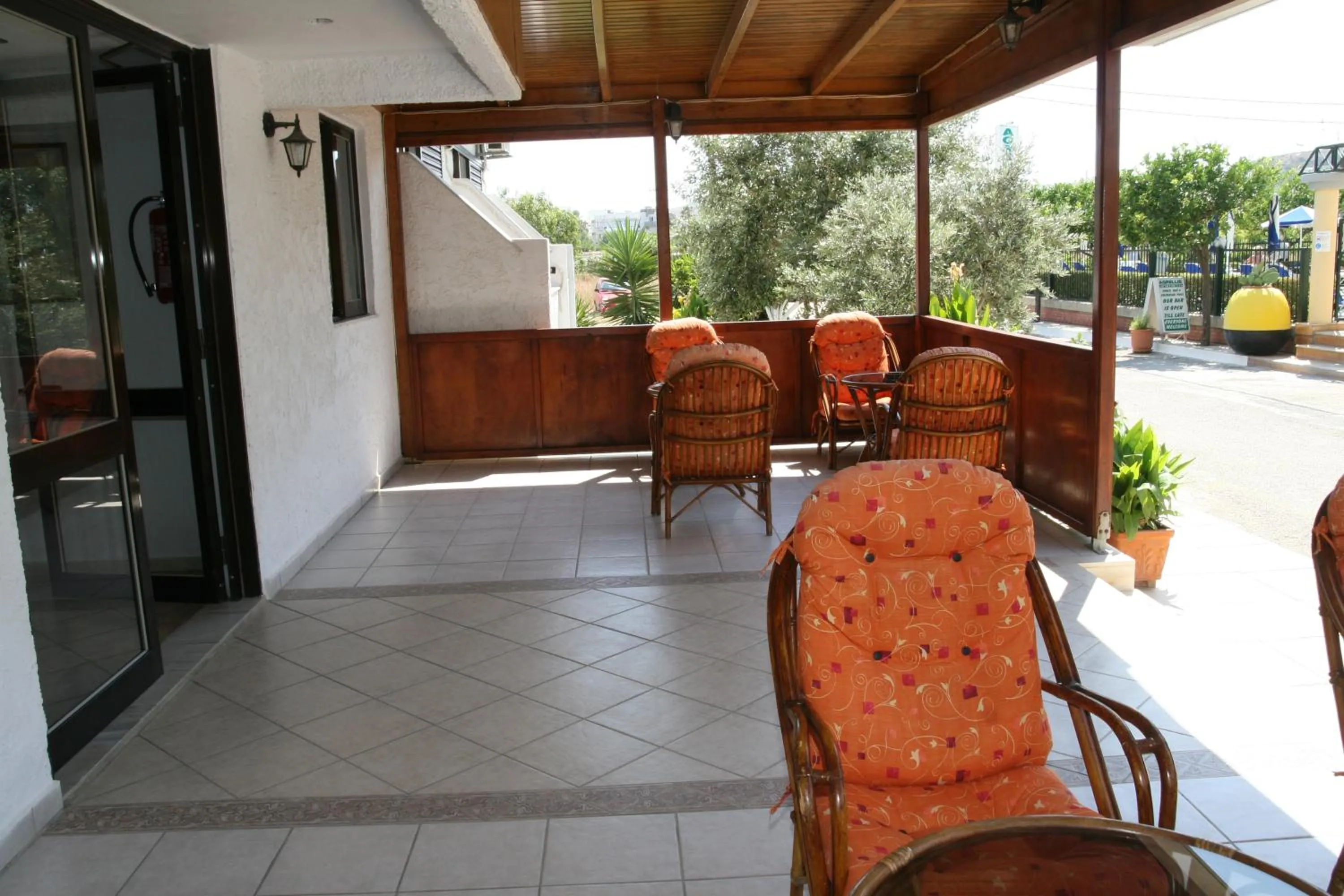 Seating area in Andavis Hotel