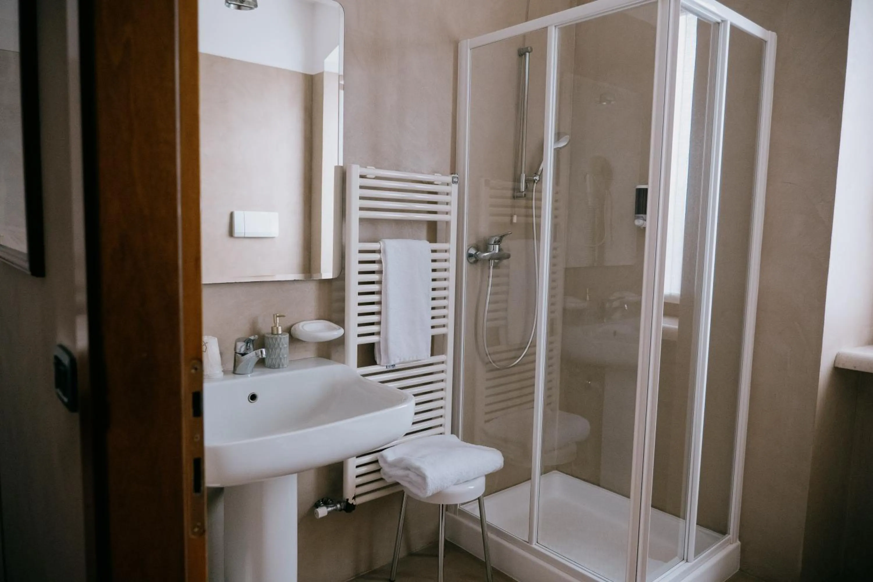 Bathroom in Albergo La Meridiana