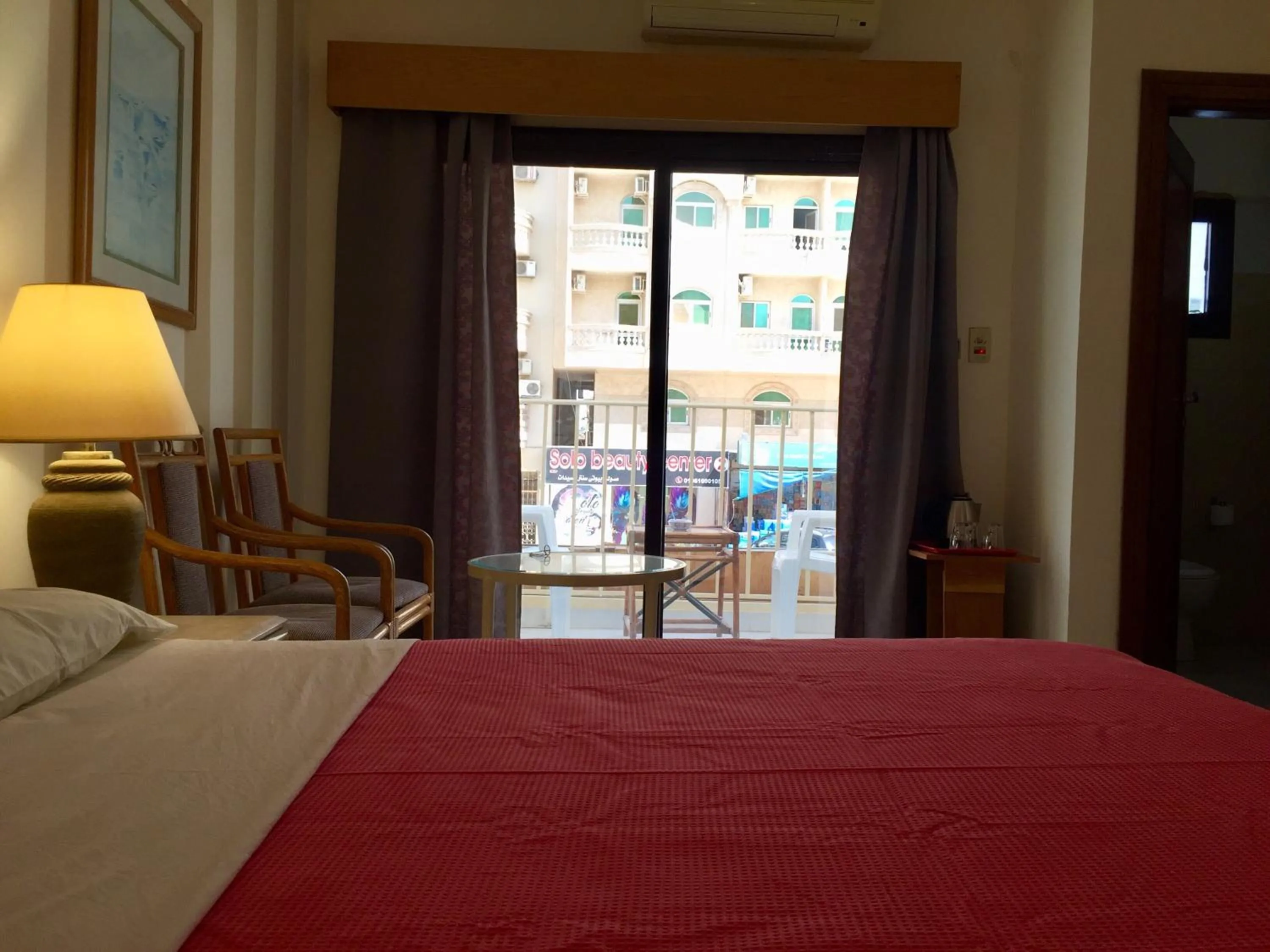 View (from property/room), Bed in Masaya Hurghada