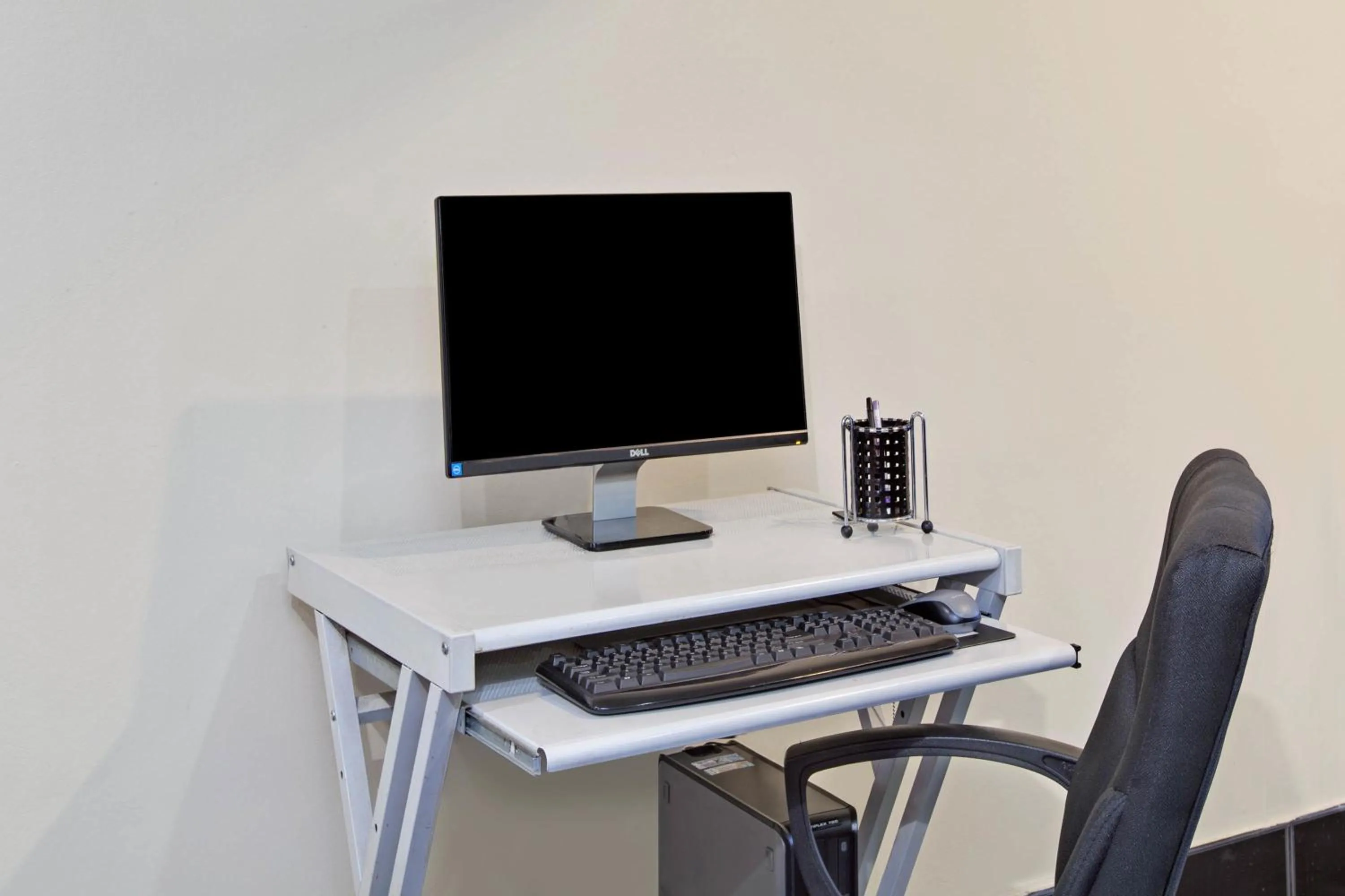 Knights Inn Pine Brook