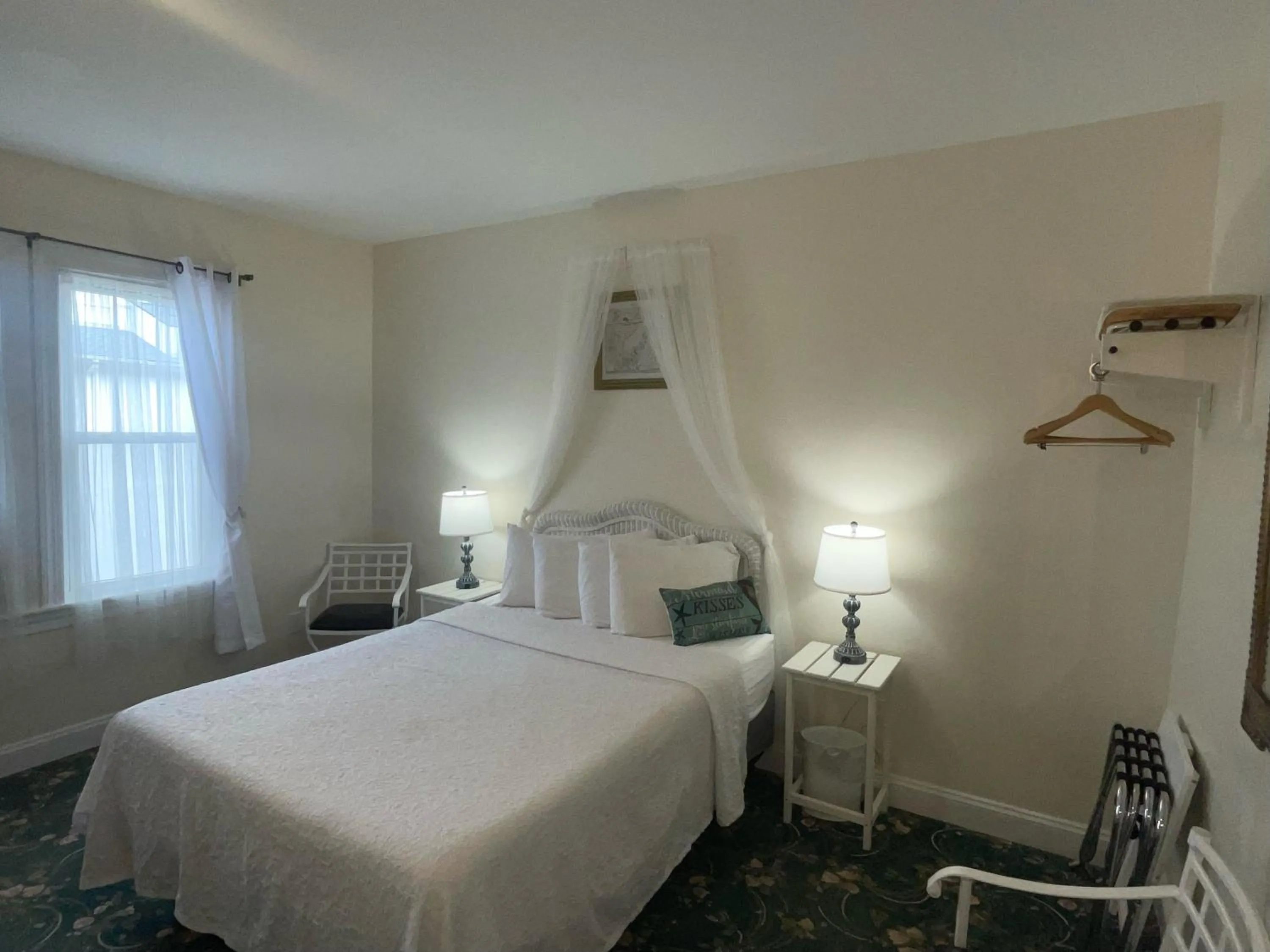 Bed in Hotel Macomber ADULTS ONLY