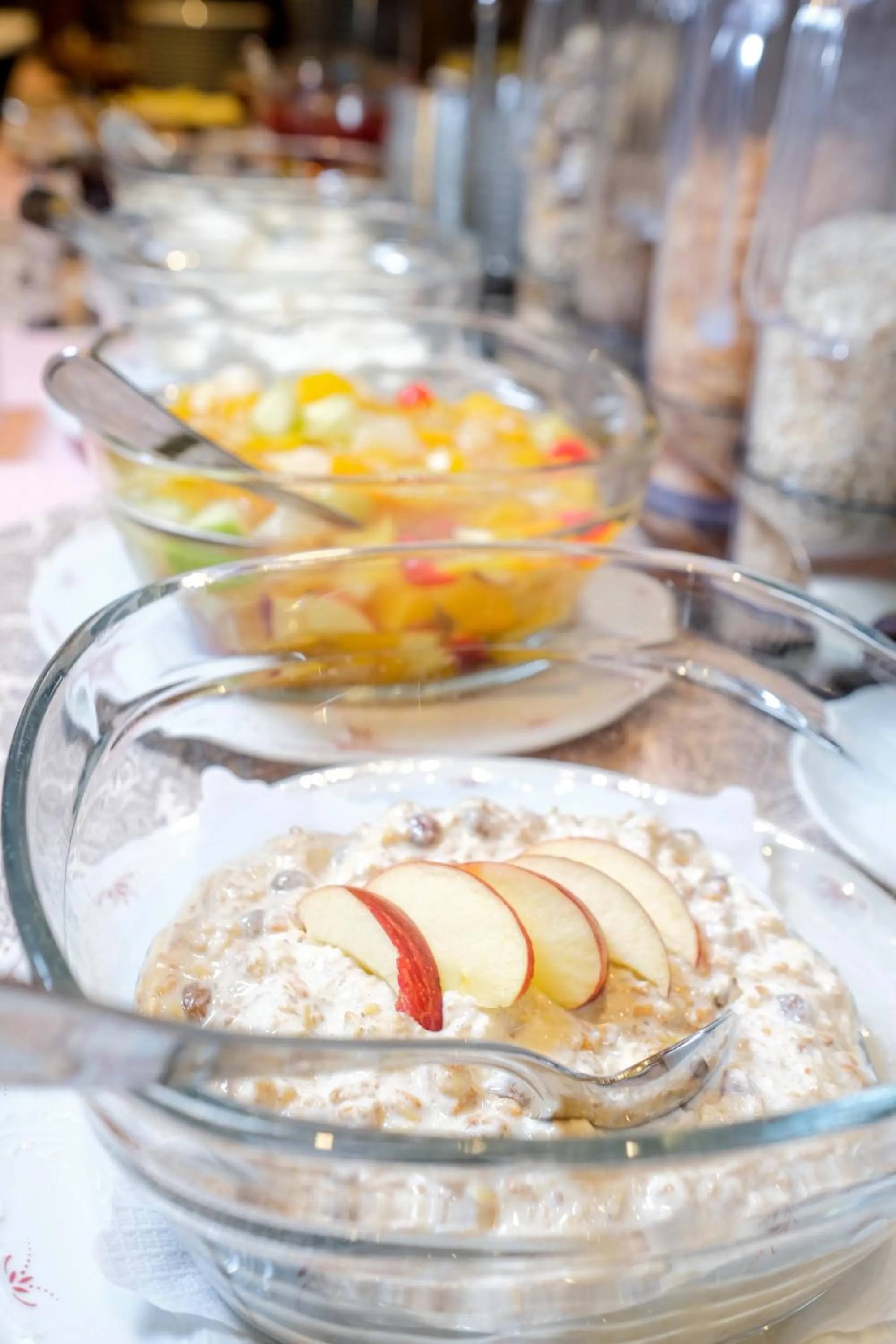 Buffet breakfast in Komforthotel & Restaurant Riemann