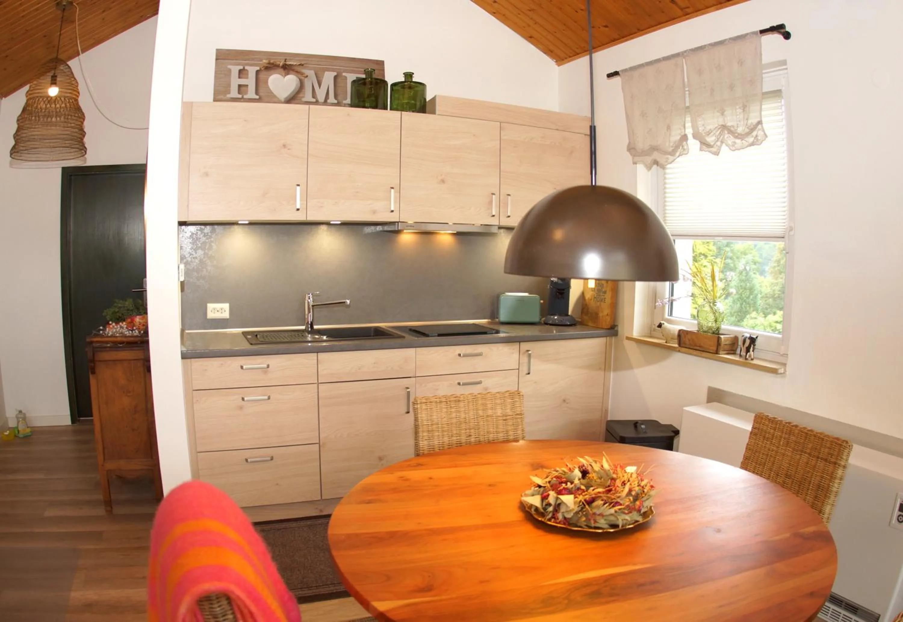 Kitchen or kitchenette in Komforthotel & Restaurant Riemann