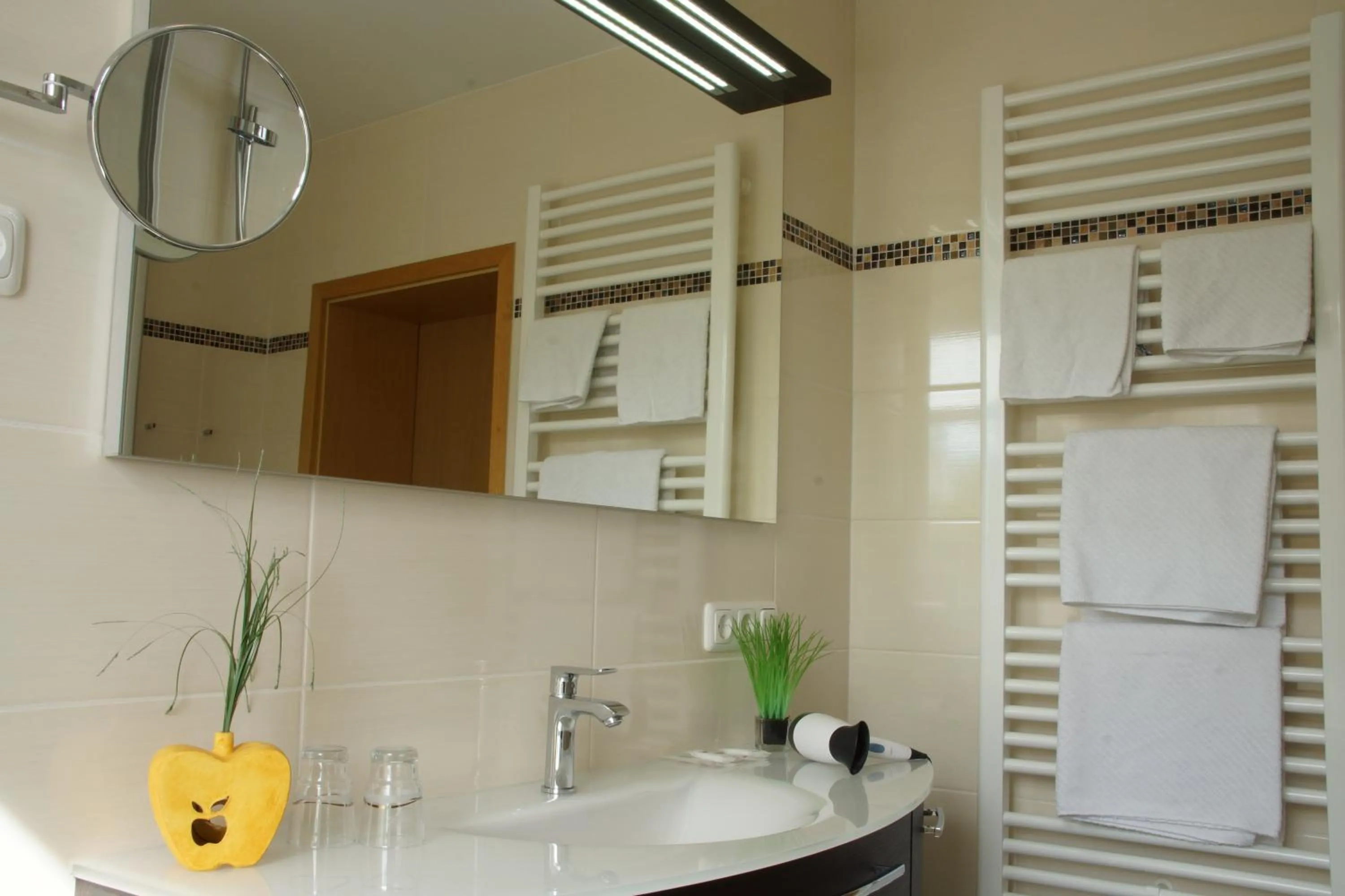 Bathroom in Komforthotel & Restaurant Riemann