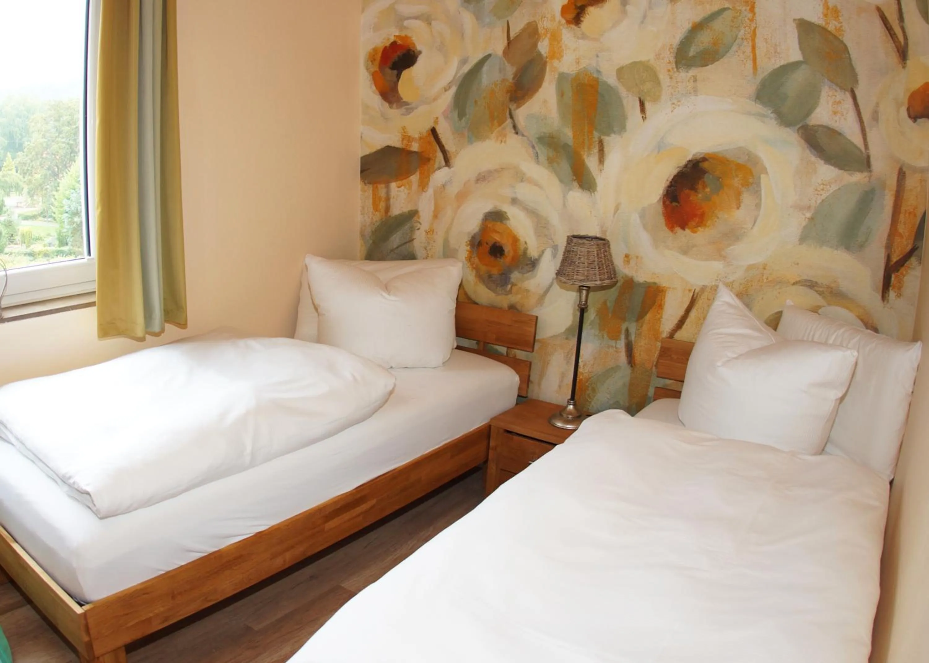 Bedroom, Bed in Komforthotel & Restaurant Riemann