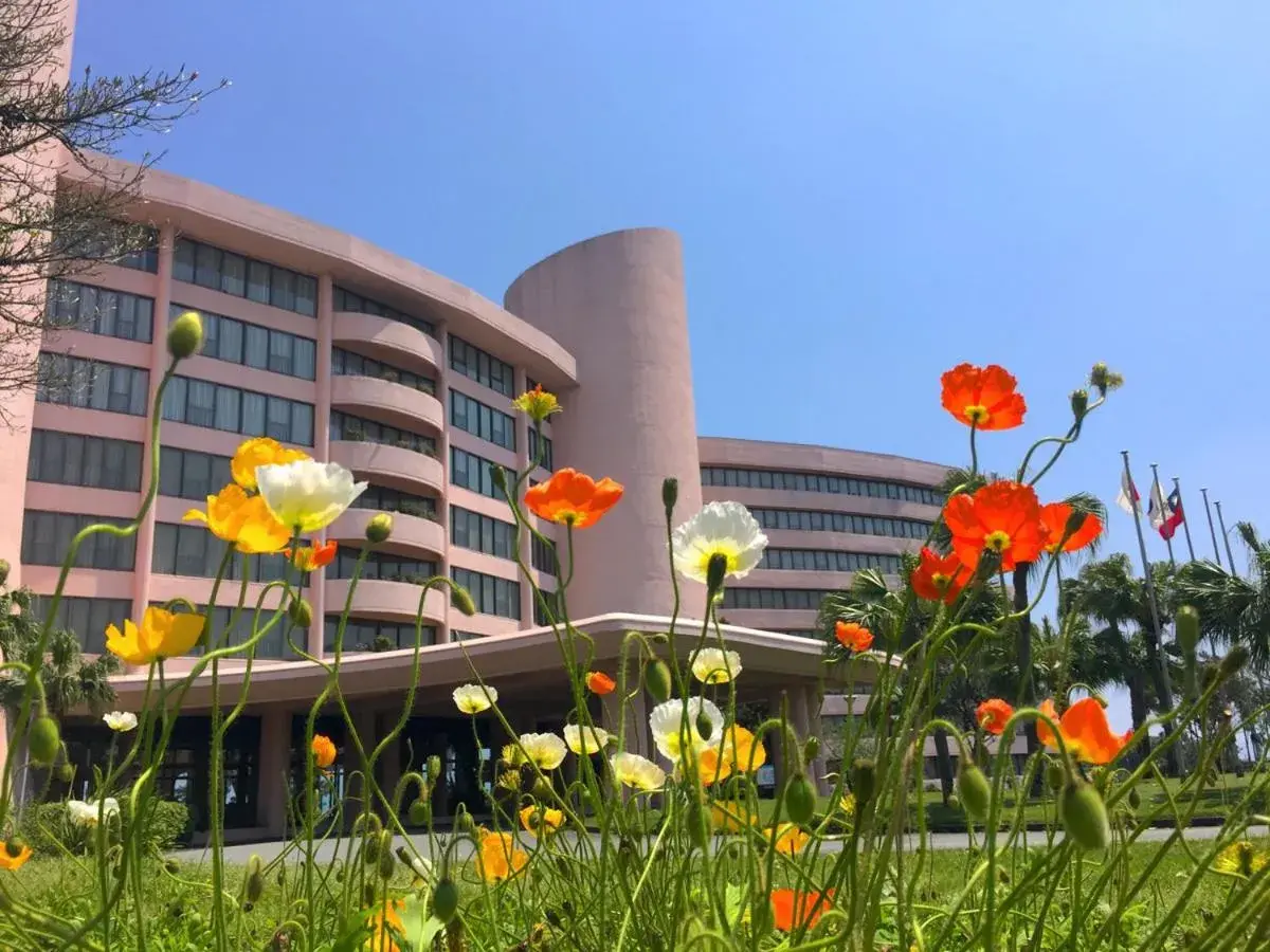 Property building in Ibusuki Iwasaki Hotel Property building in Ibusuki Iwasaki Hotel