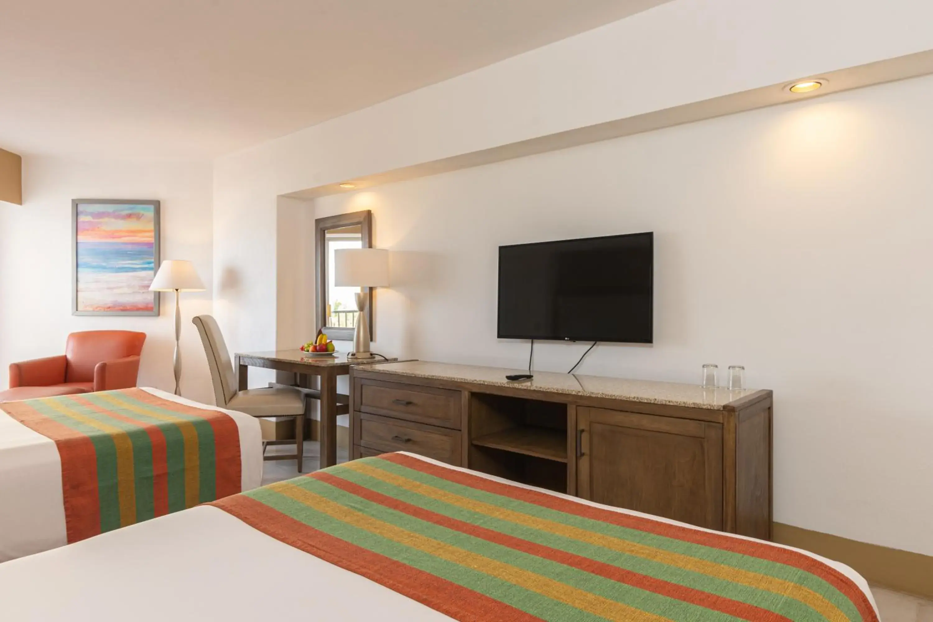 Photo of the whole room, Bed in Tesoro Ixtapa All Inclusive Photo of the whole room, Bed in Tesoro Ixtapa All Inclusive