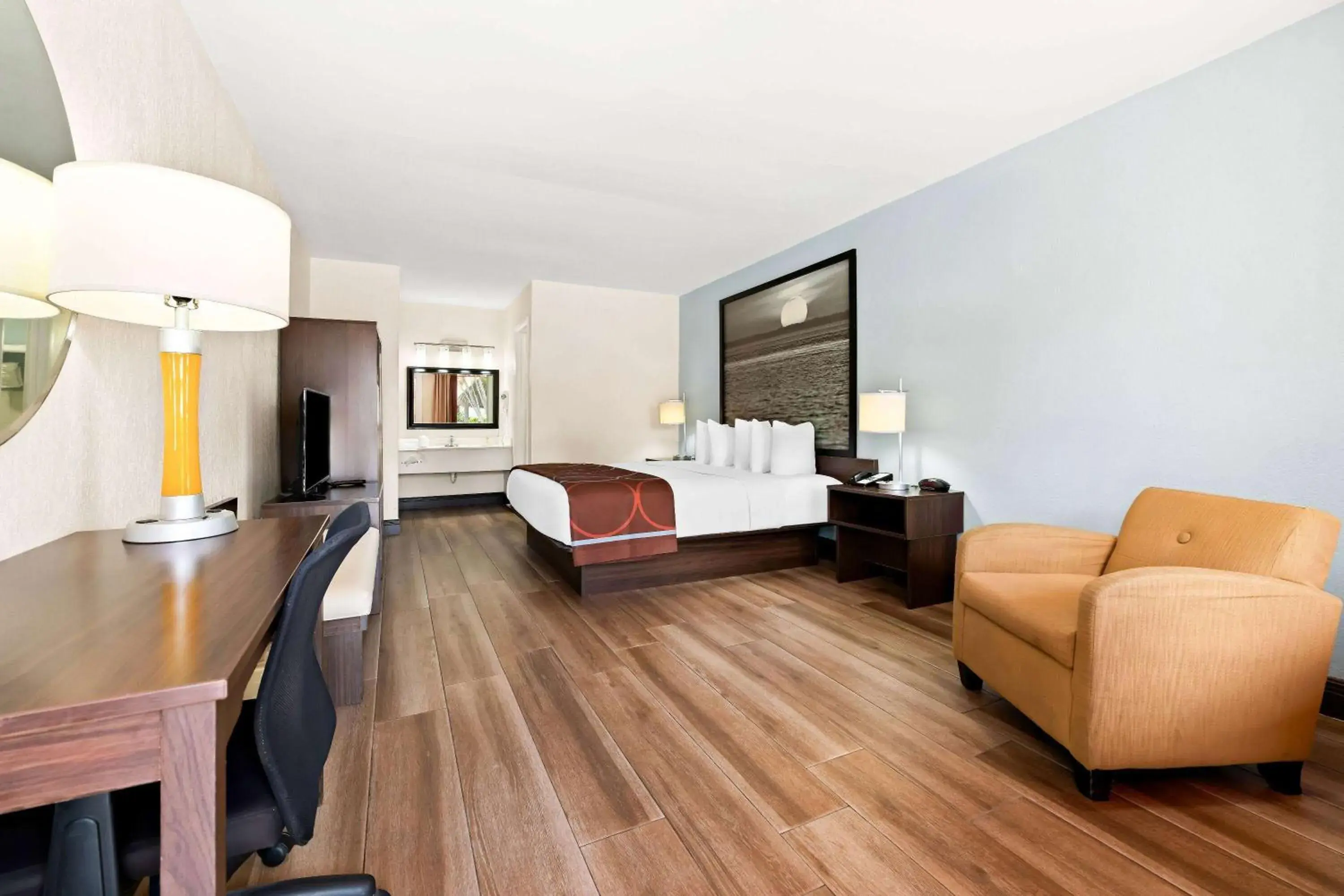 1 King Bed, Deluxe Room, Pool Side, Non-Smoking in Super 8 by Wyndham Florida City/Homestead/Everglades 1 King Bed, Deluxe Room, Pool Side, Non-Smoking in Super 8 by Wyndham Florida City/Homestead/Everglades