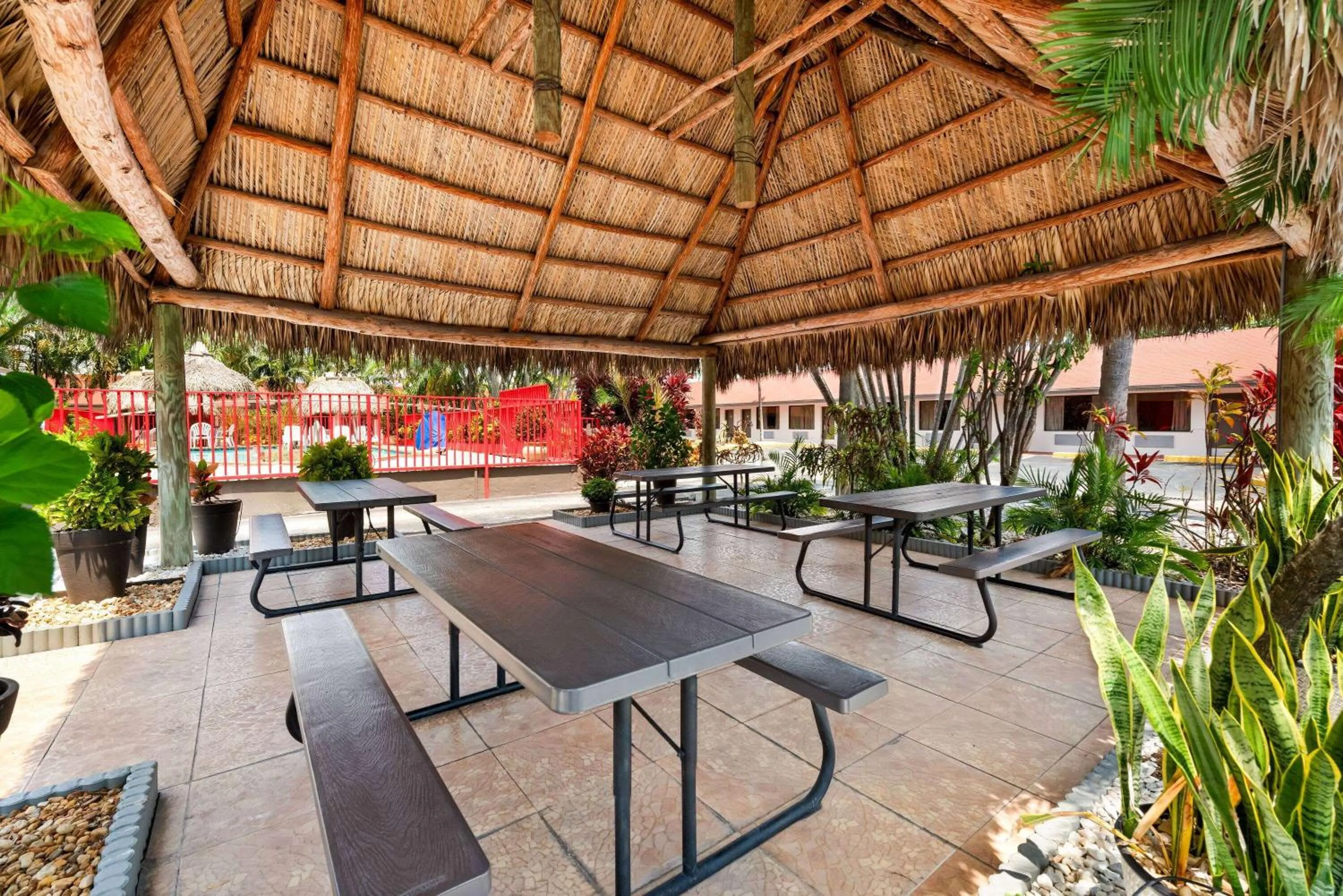 Property building in Super 8 by Wyndham Florida City/Homestead/Everglades