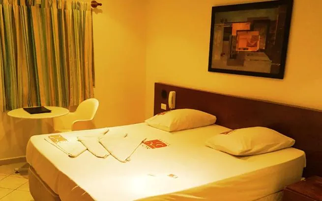 Standard Single Room - single occupancy in Hotel Flor