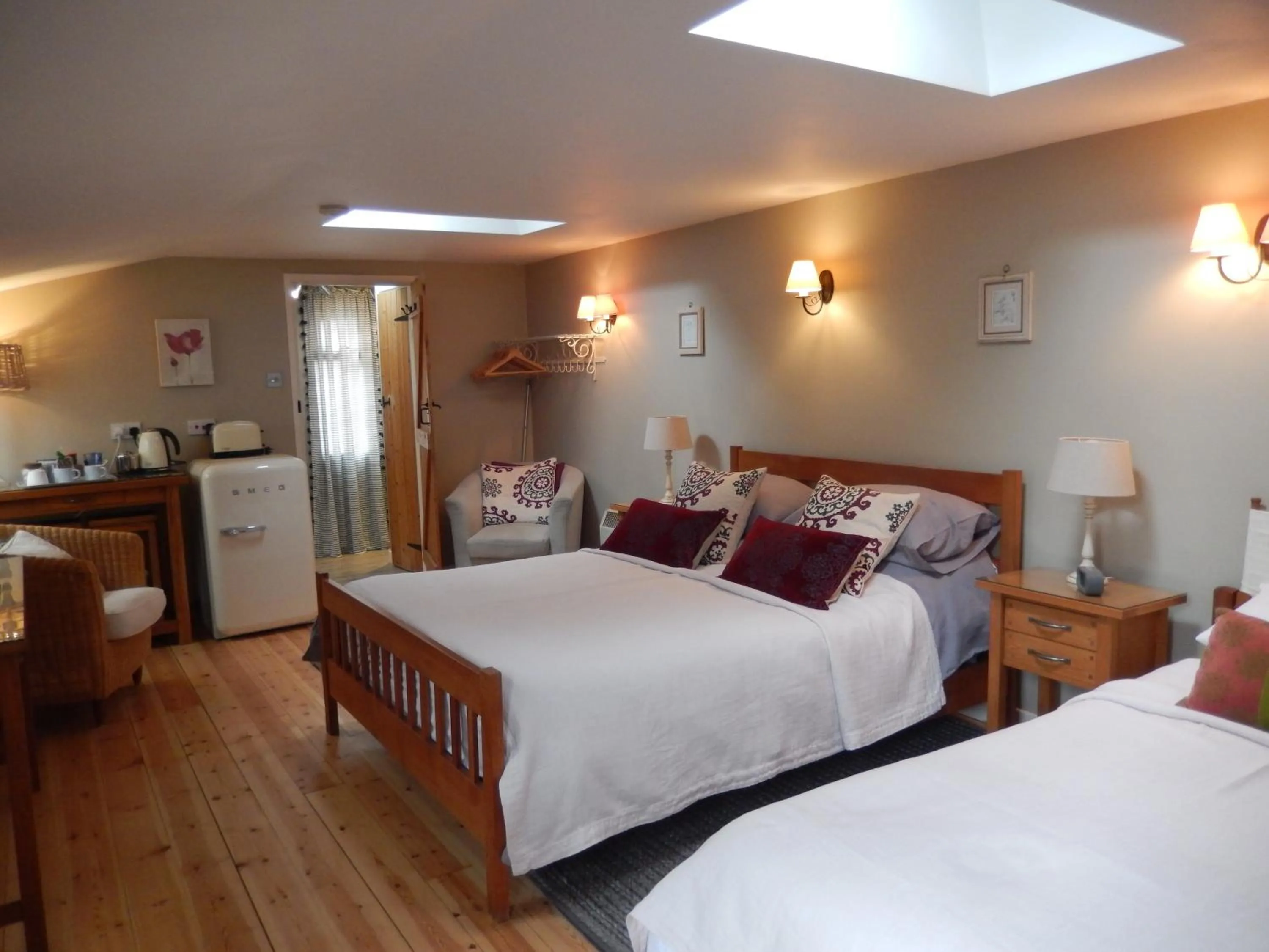 Bed in Motts Bed & Breakfast