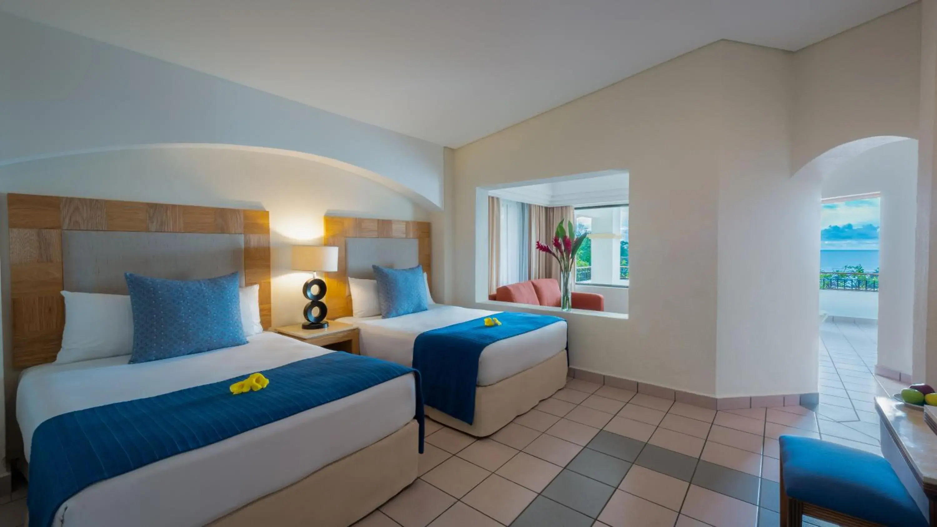 Photo of the whole room, Bed in Park Royal Beach Huatulco - All Inclusive Photo of the whole room, Bed in Park Royal Beach Huatulco - All Inclusive