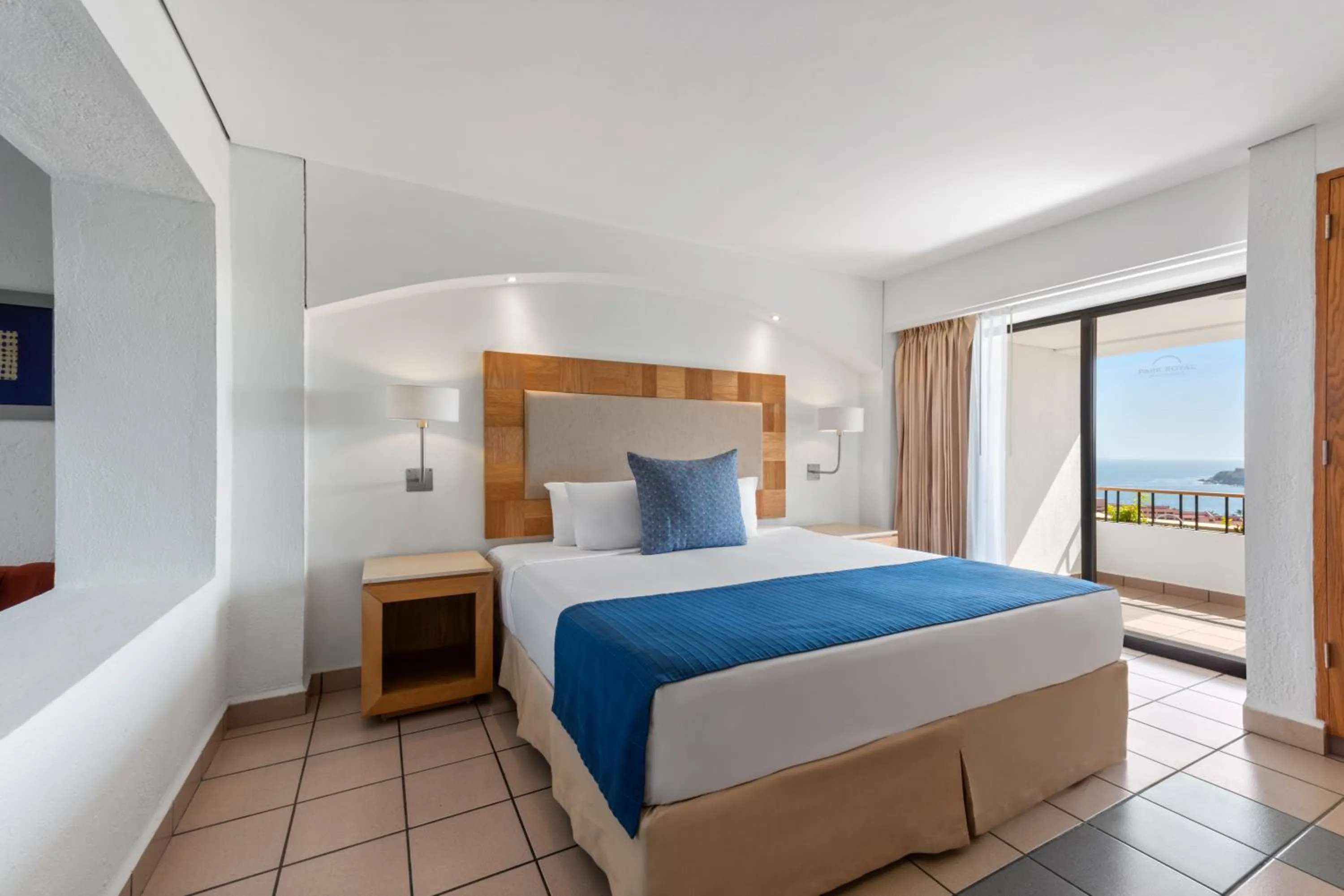 Premier Ocean View in Park Royal Beach Huatulco - All Inclusive