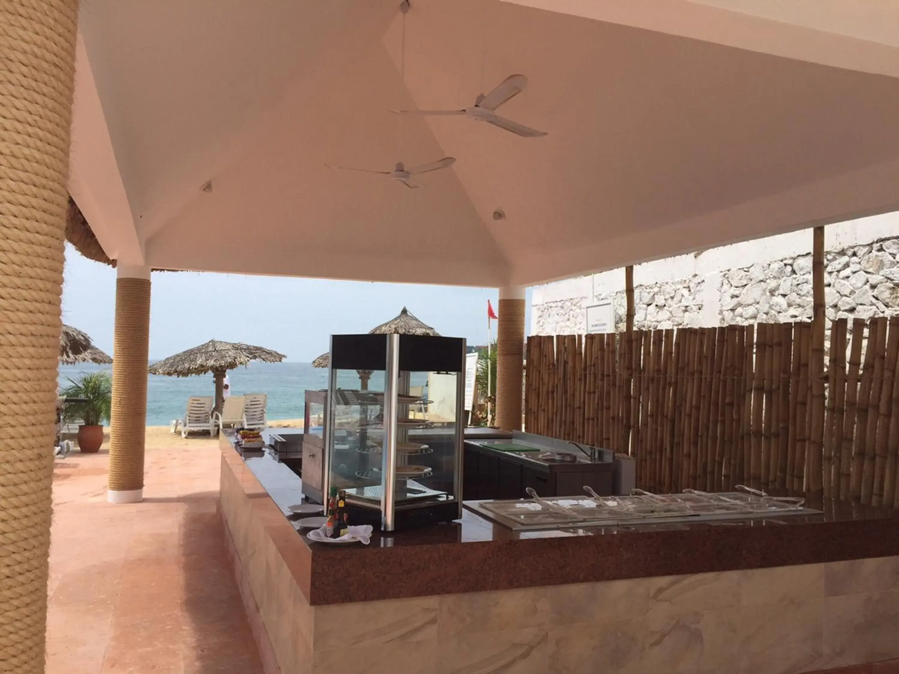 Restaurant/places to eat in Park Royal Beach Huatulco - All Inclusive Restaurant/places to eat in Park Royal Beach Huatulco - All Inclusive