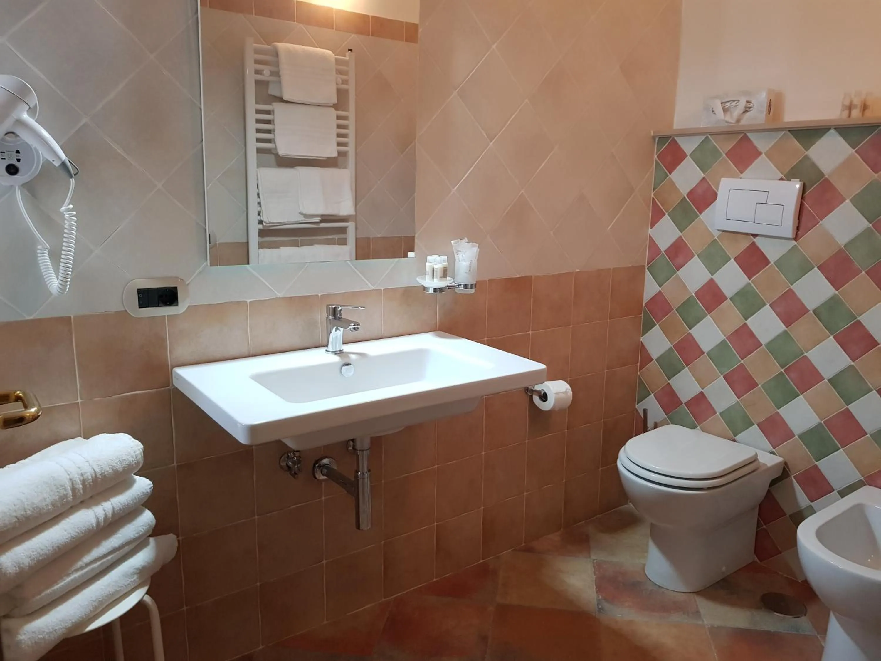 Toilet in Anima Antiqua Relais & Spa