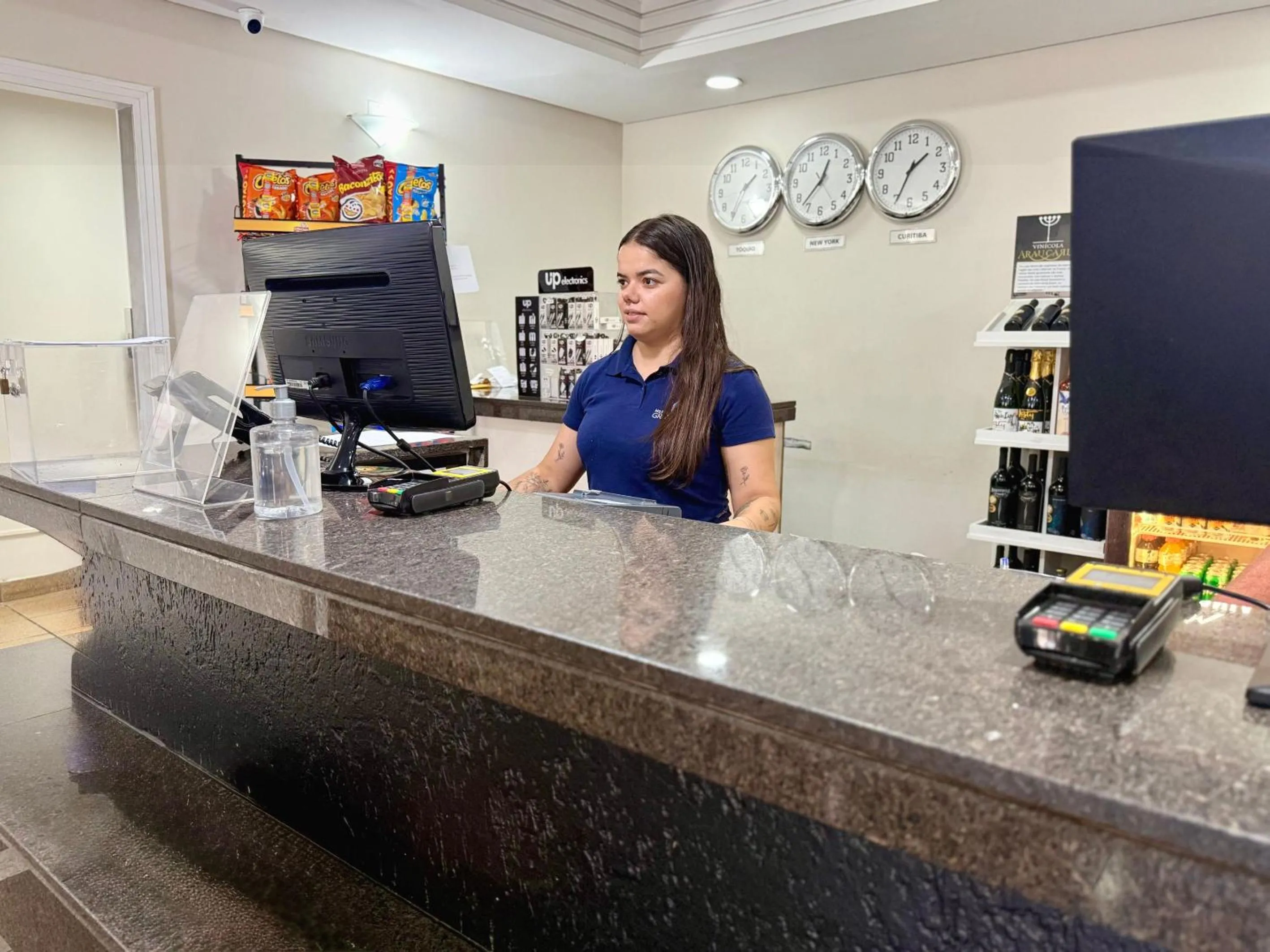 Lobby or reception in Granville Hotel