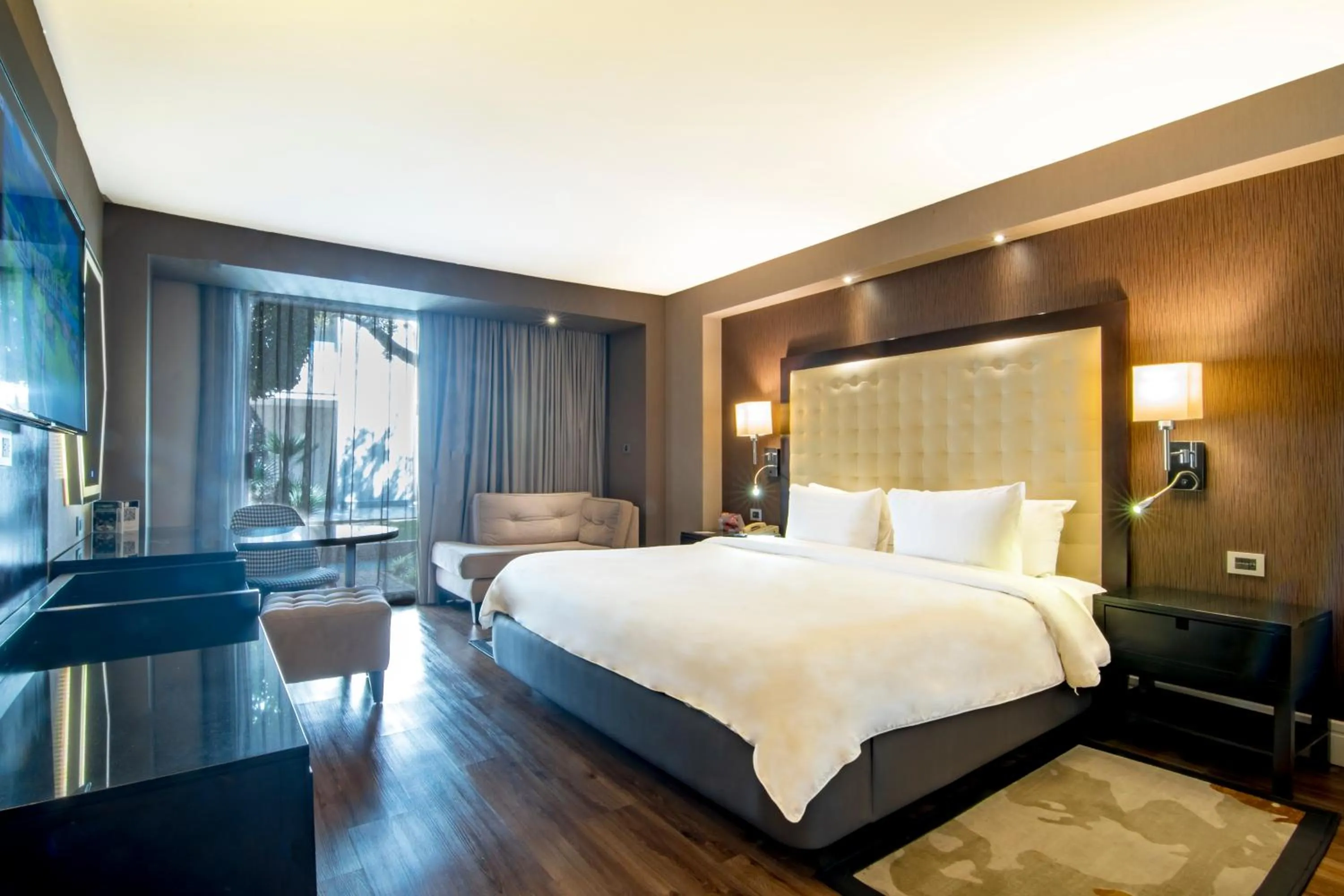 Bed in Hotel Lucerna Tijuana